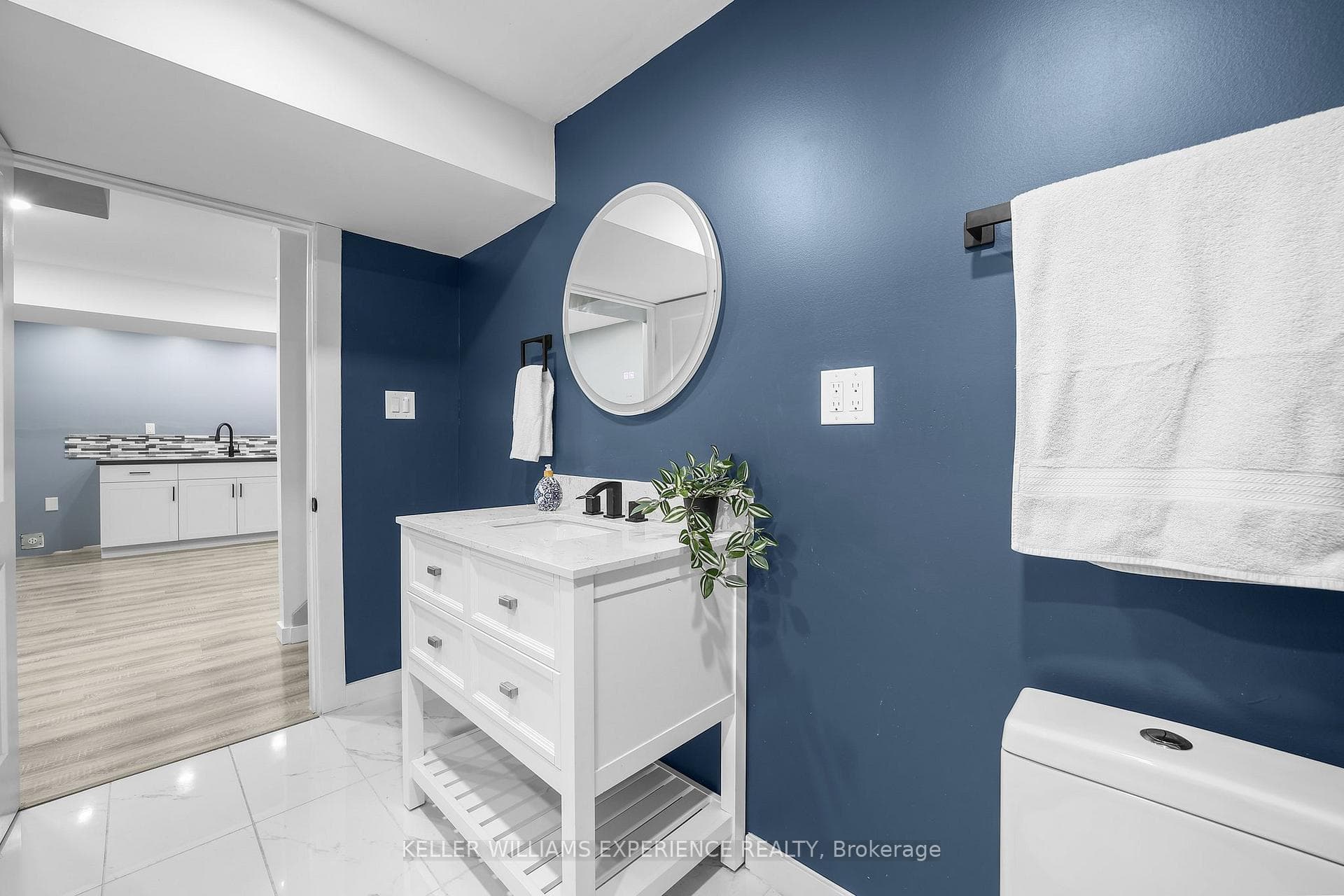 101 CECIL Street photo 26