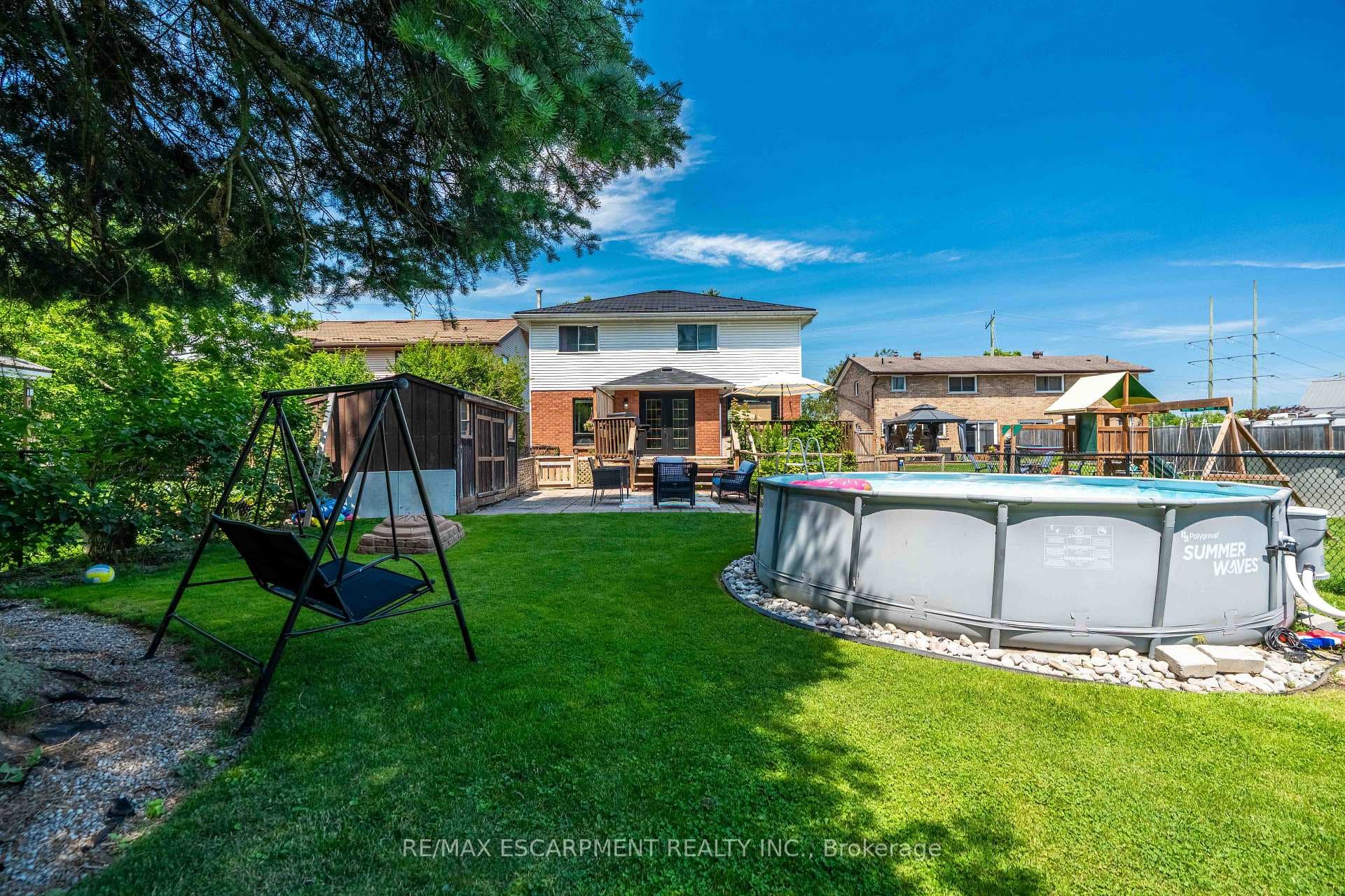 54 SELKIRK Street photo 43