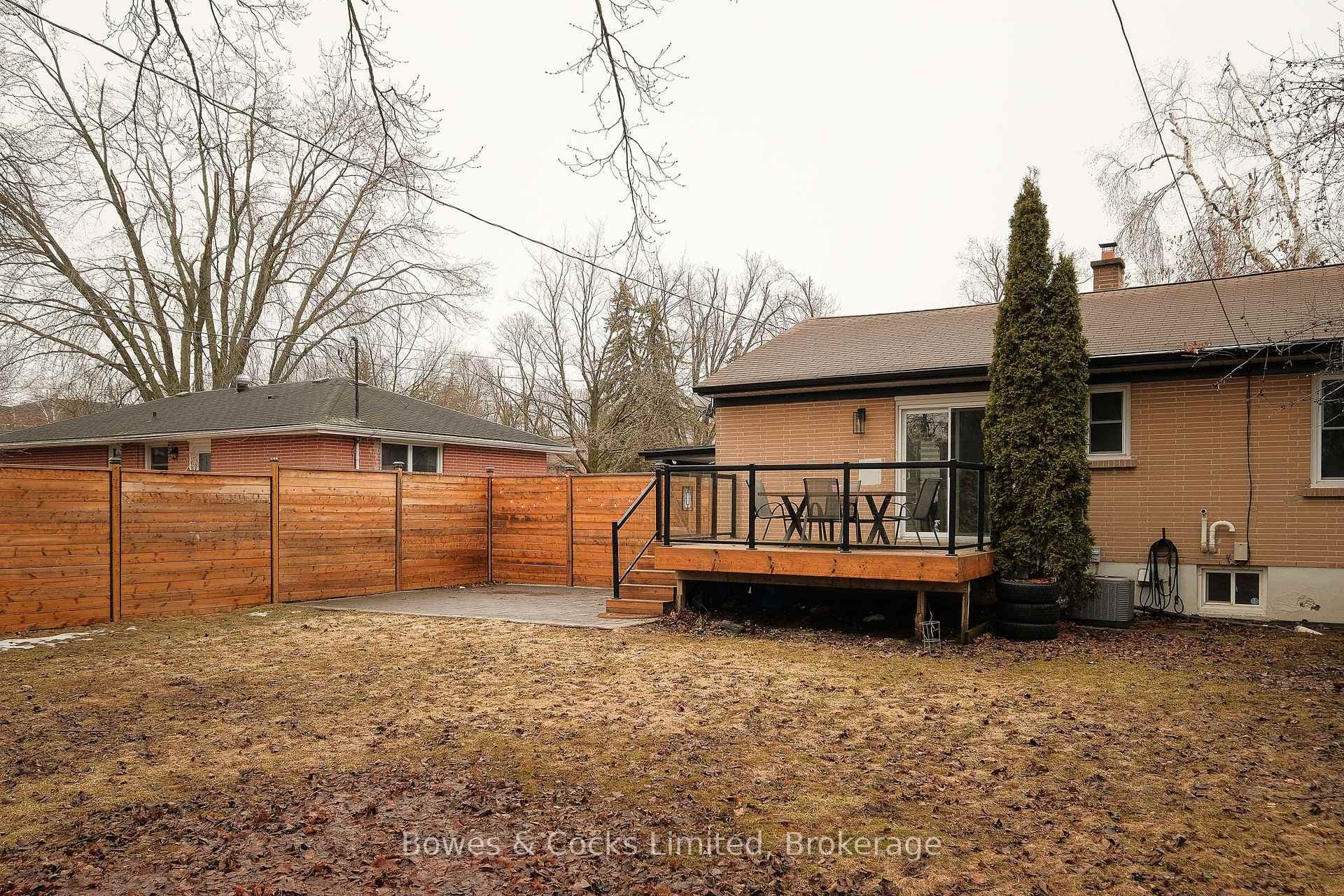 1462 Westbrook Drive photo 20