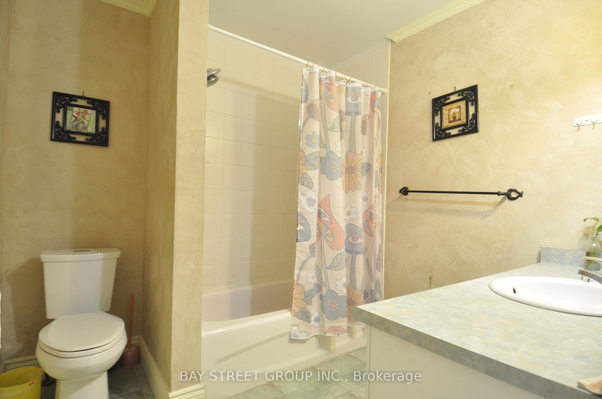 280 Hillcrest Avenue Unit 61 photo 13
