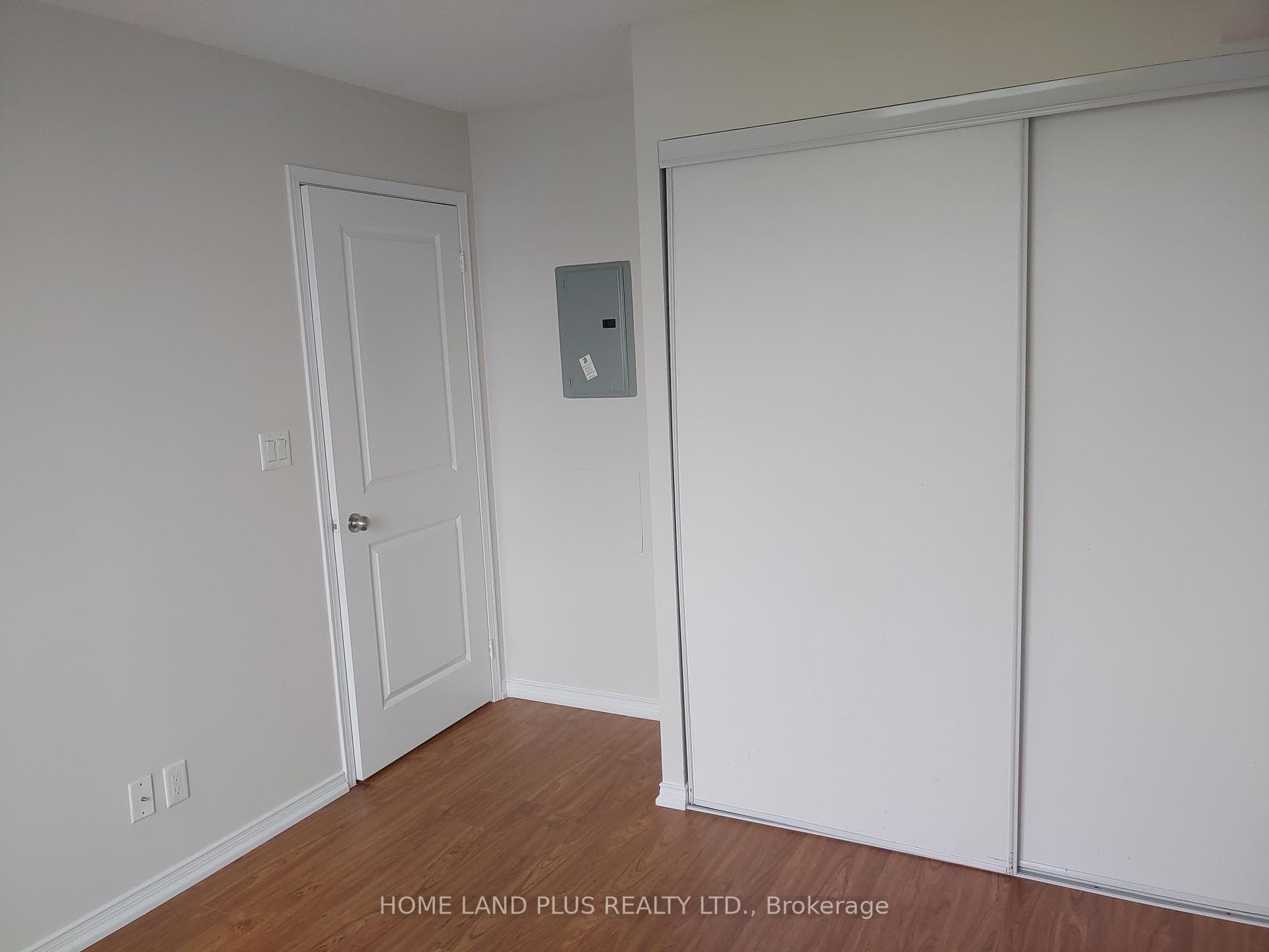 8 Rosebank Drive Unit 6G photo 5