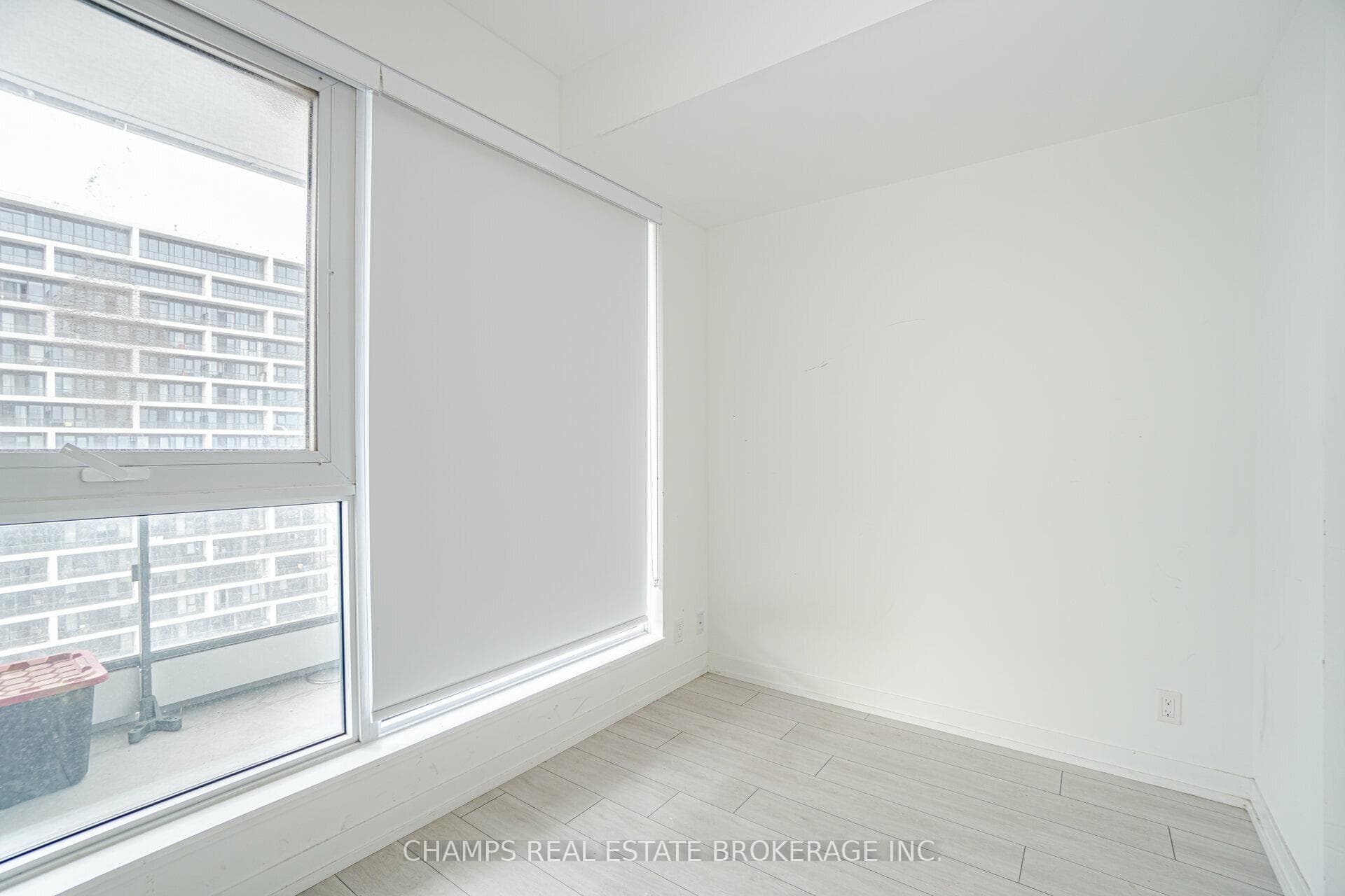 5 Buttermill Avenue photo 20