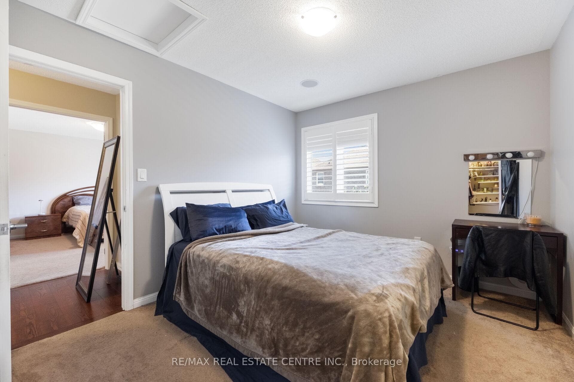 58 Seafair Crescent photo 29