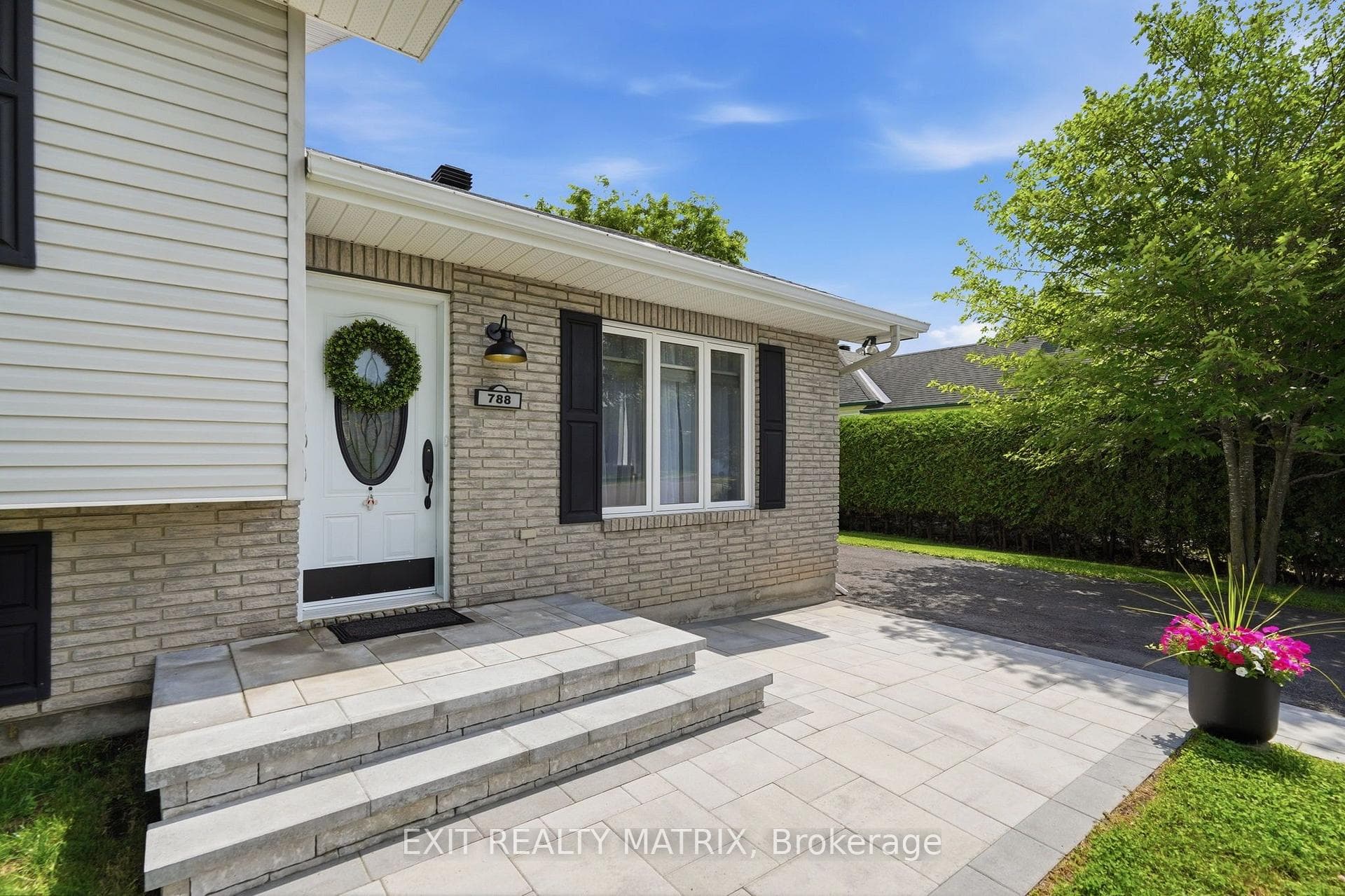 788 Joliette Street photo 3