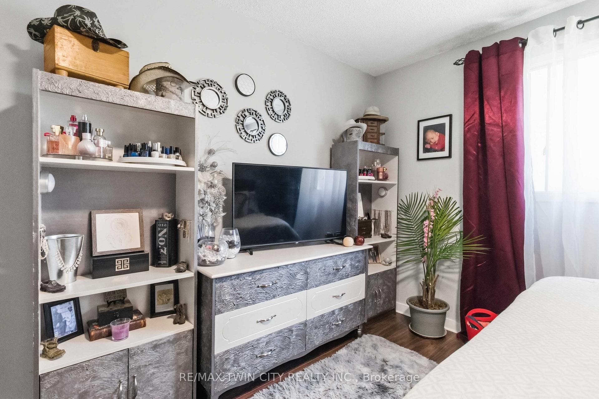 51 Abeles Avenue photo 23