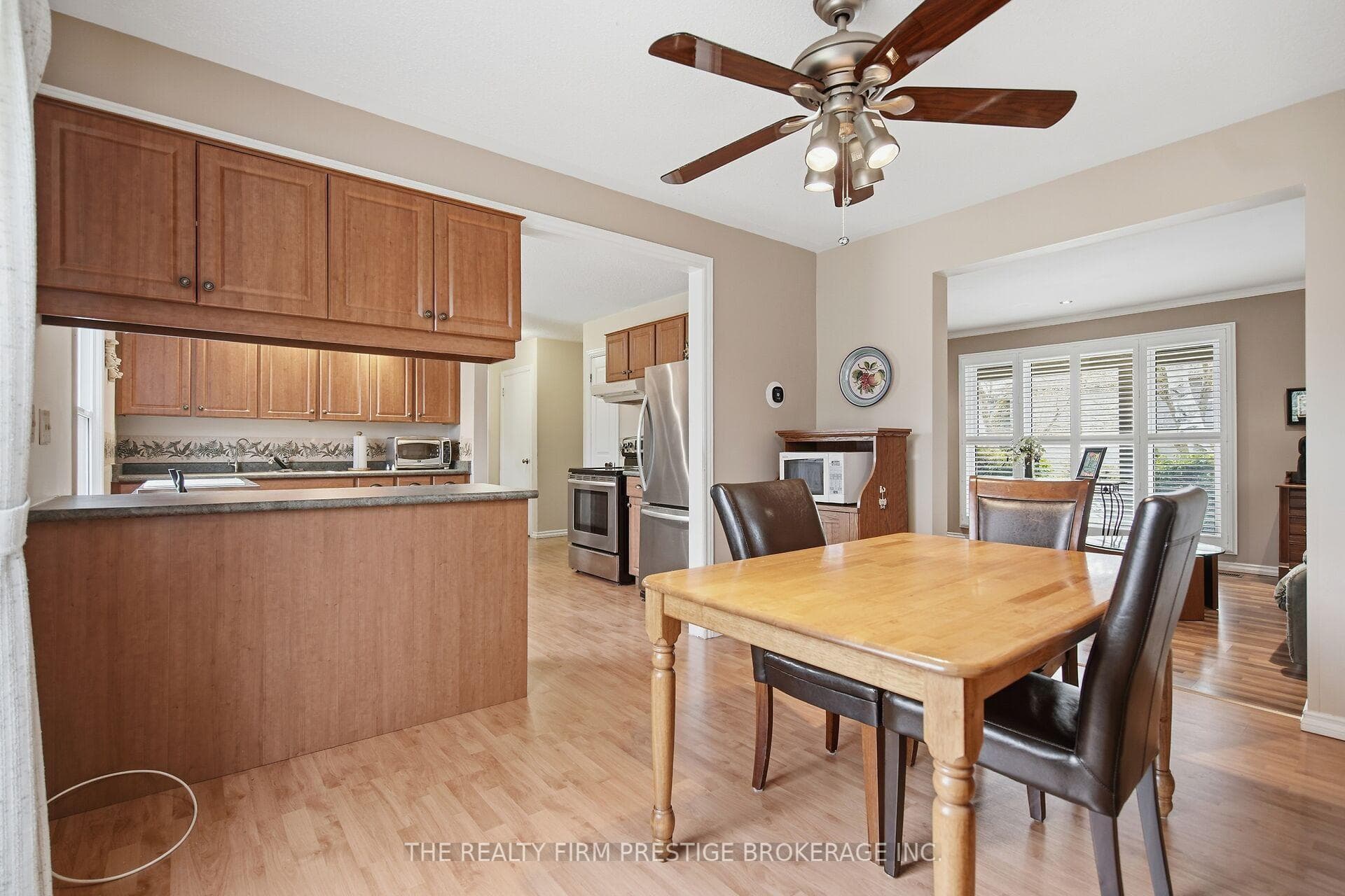 126 Gardenvale Crescent photo 11