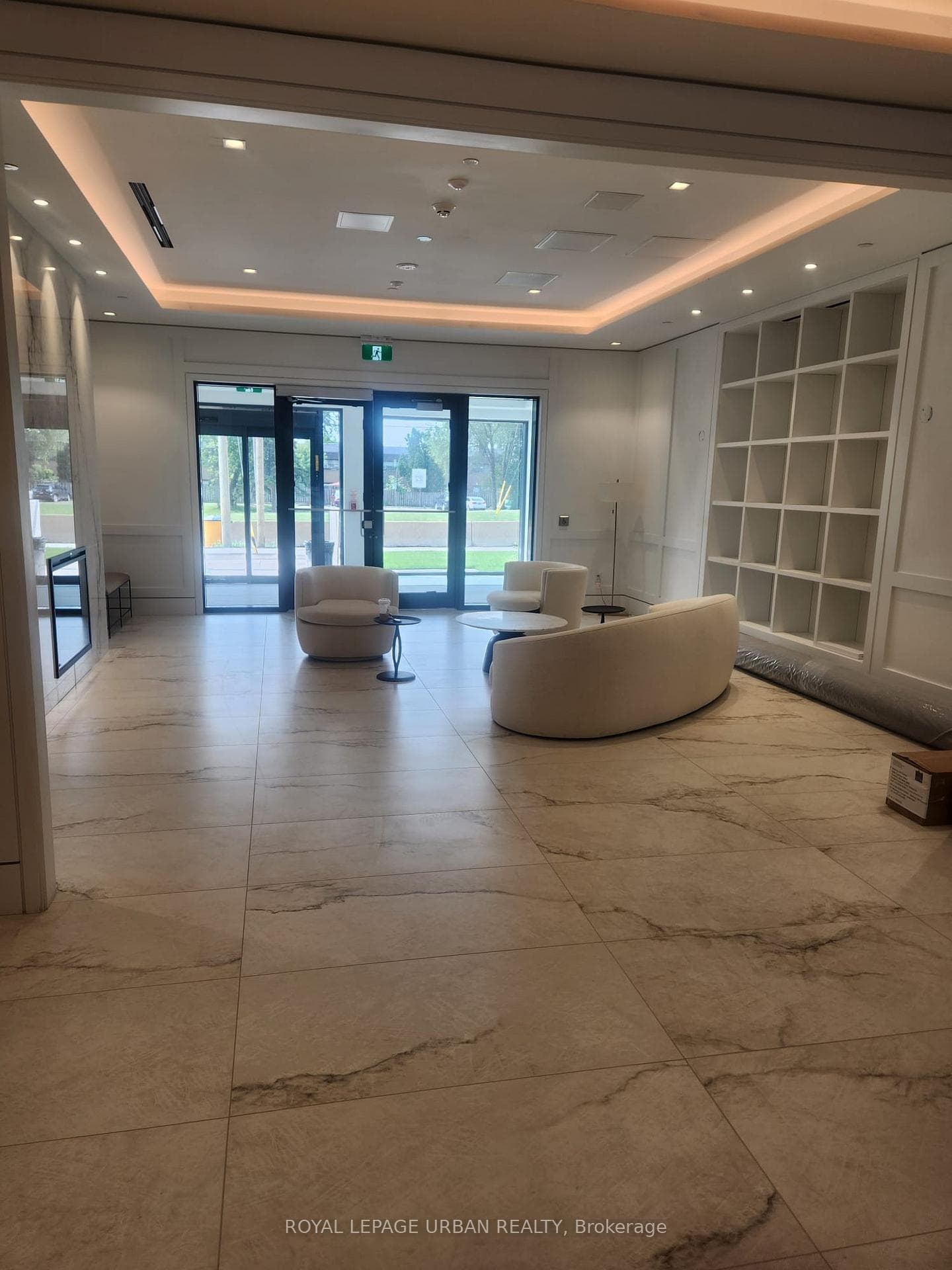 4010 Eglinton Avenue Unit 704 photo 4