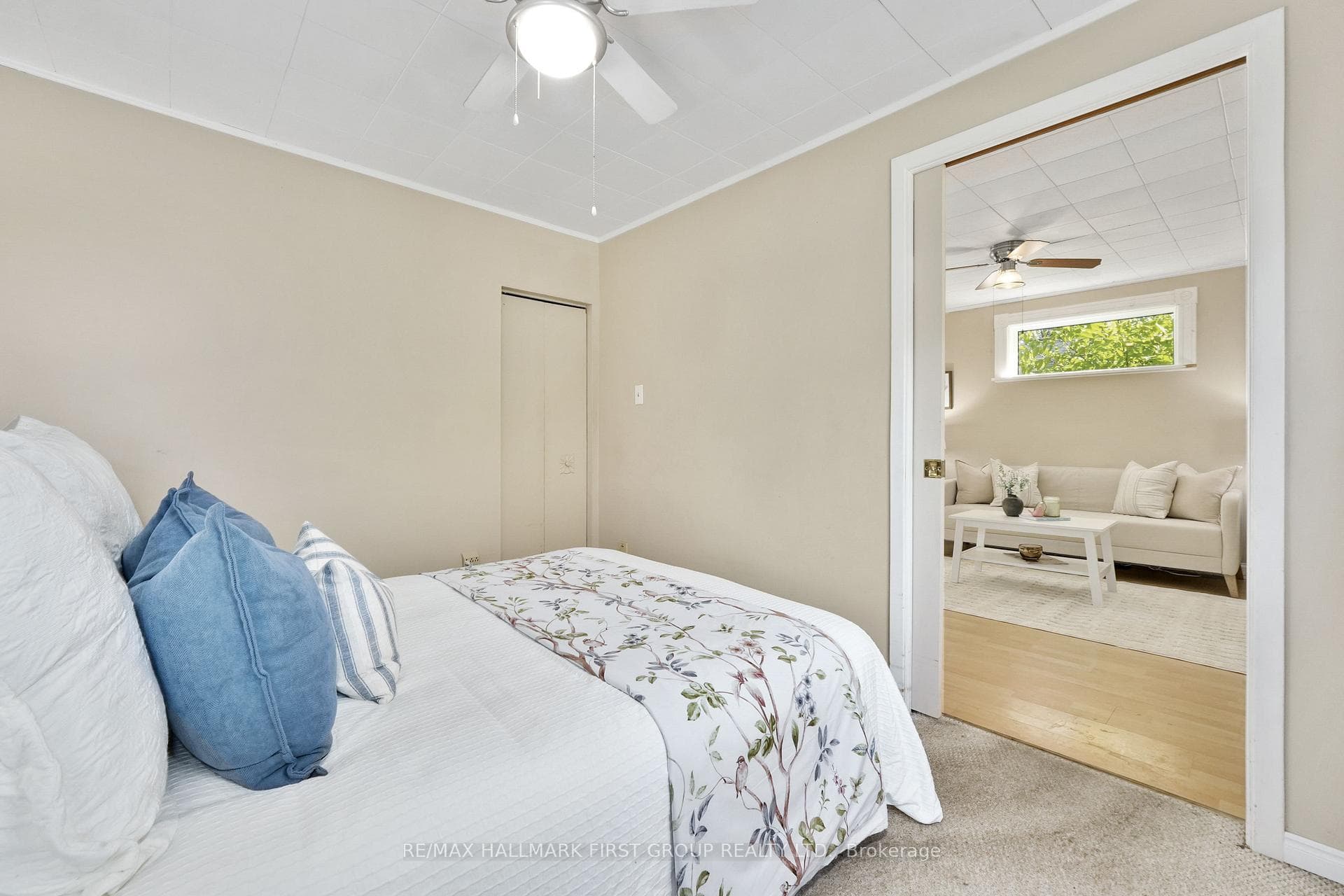 446 Ontario Street photo 13