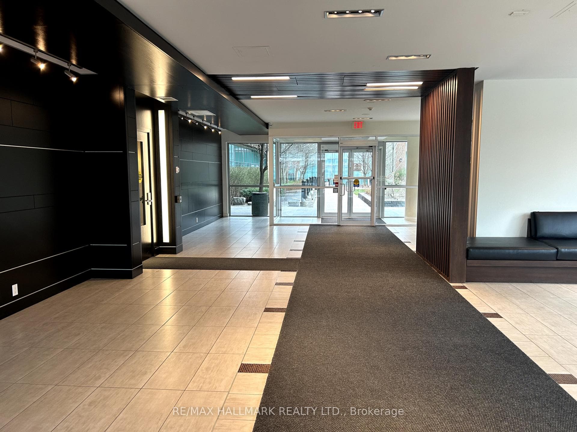 80 Western Battery Road Unit 2201 photo 2