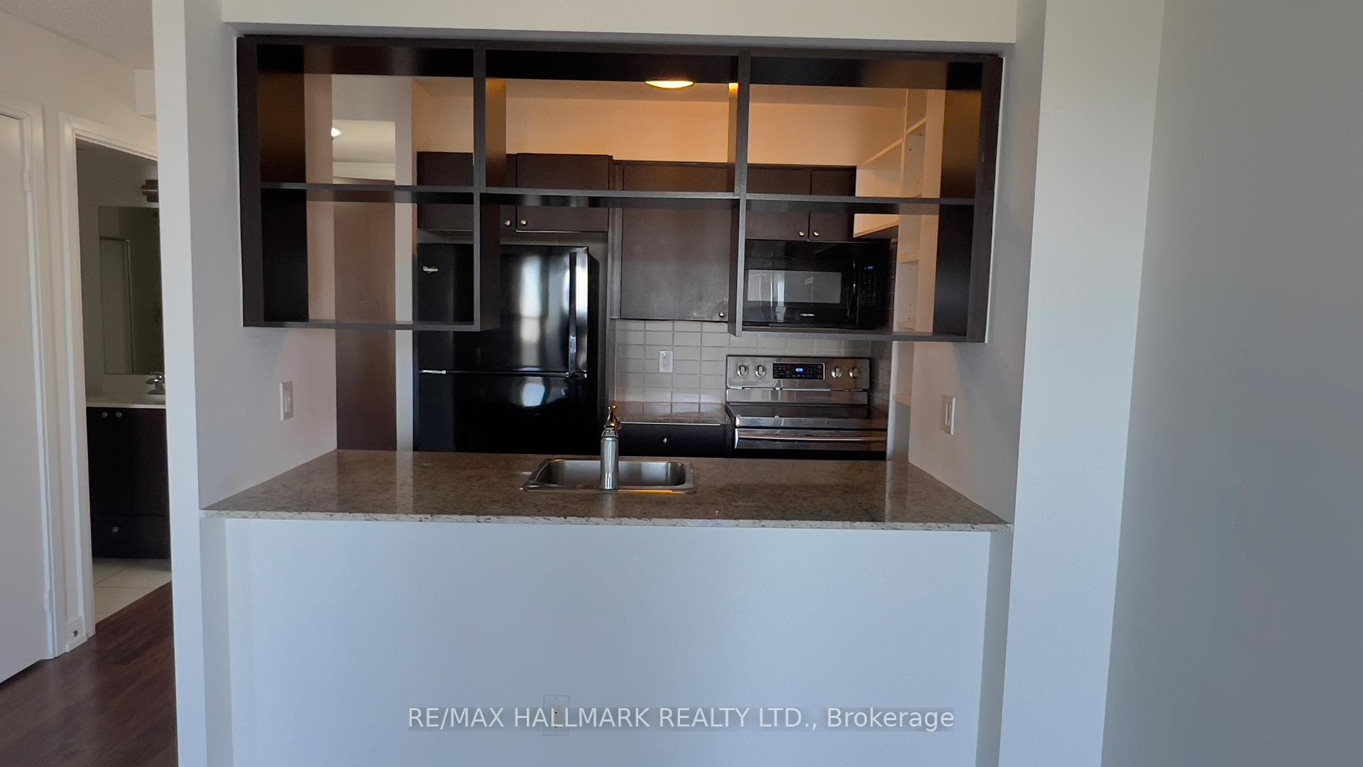 151 Village Green Square Unit 2904 photo 9