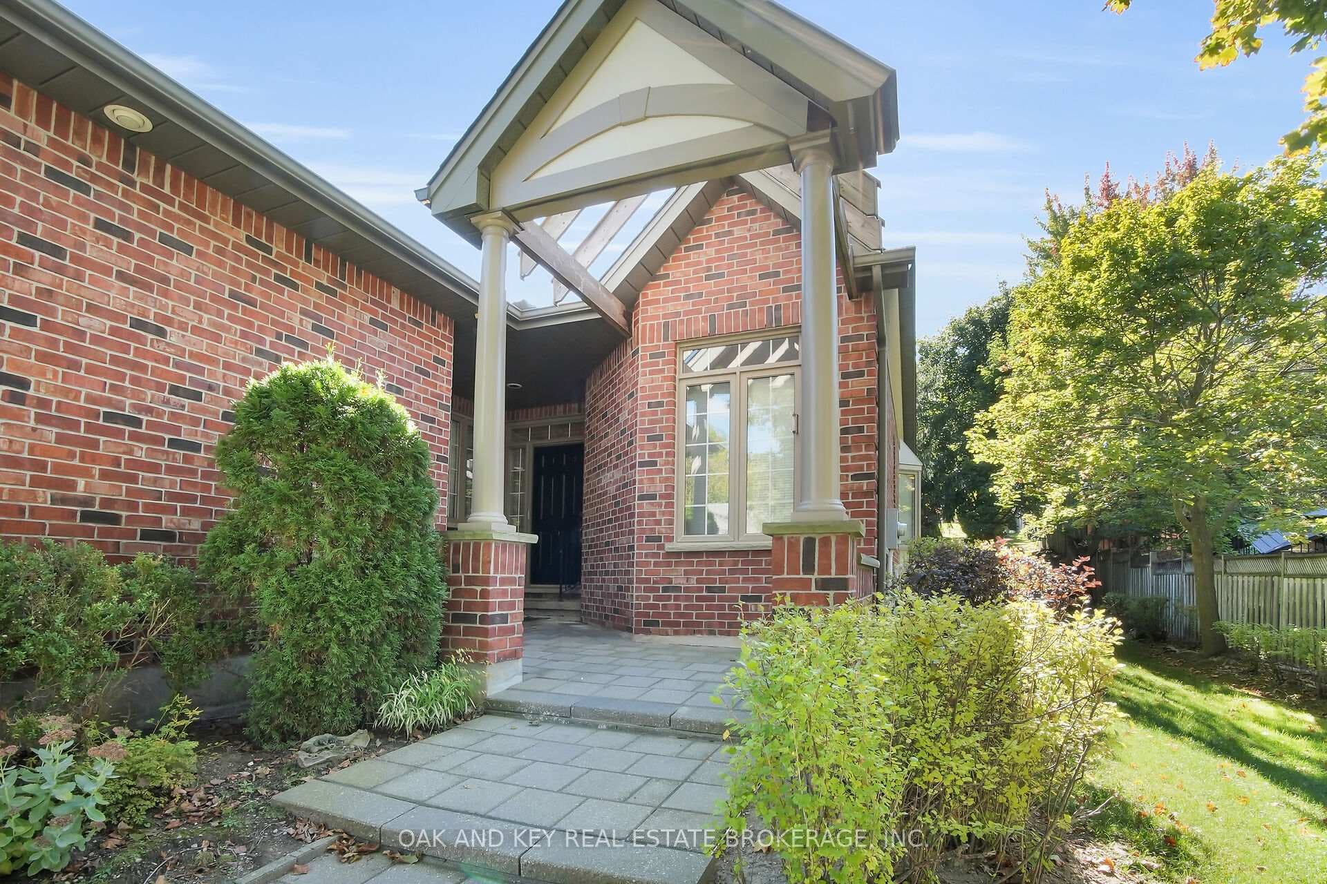 38 Quinella Place photo 3