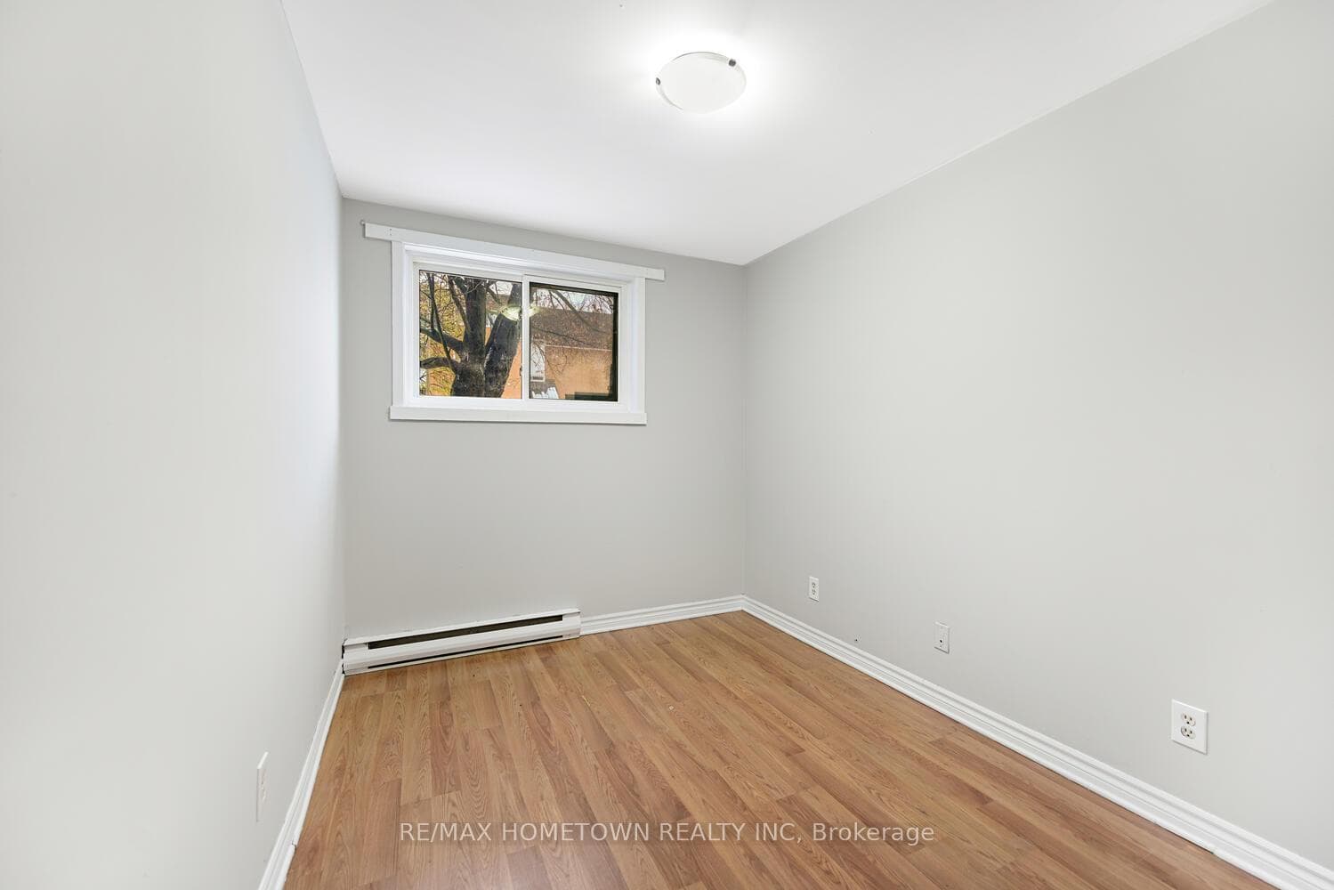 815 Kyle Court Unit 310 photo 24