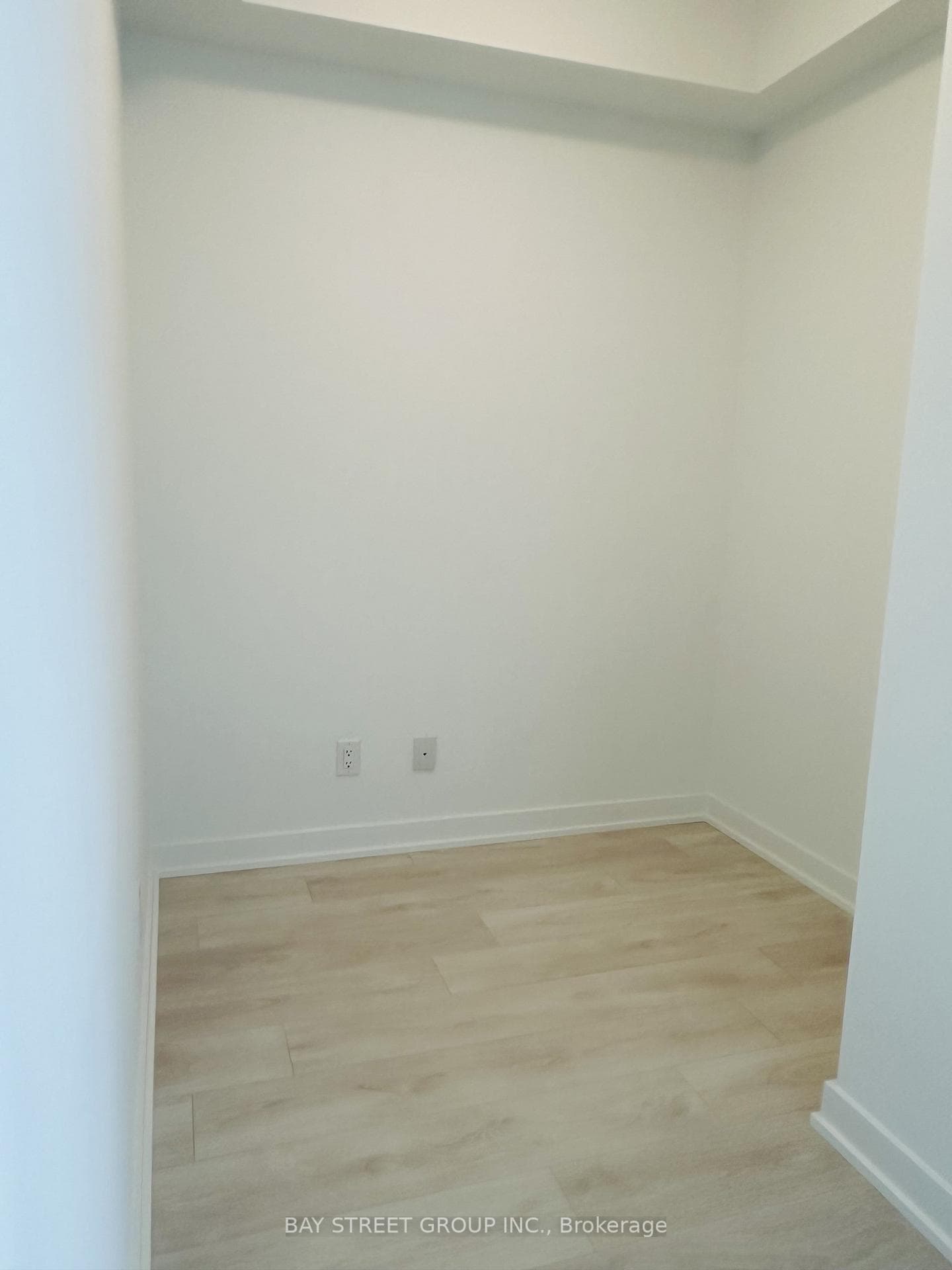 5 Defries Street Unit 1606 photo 6