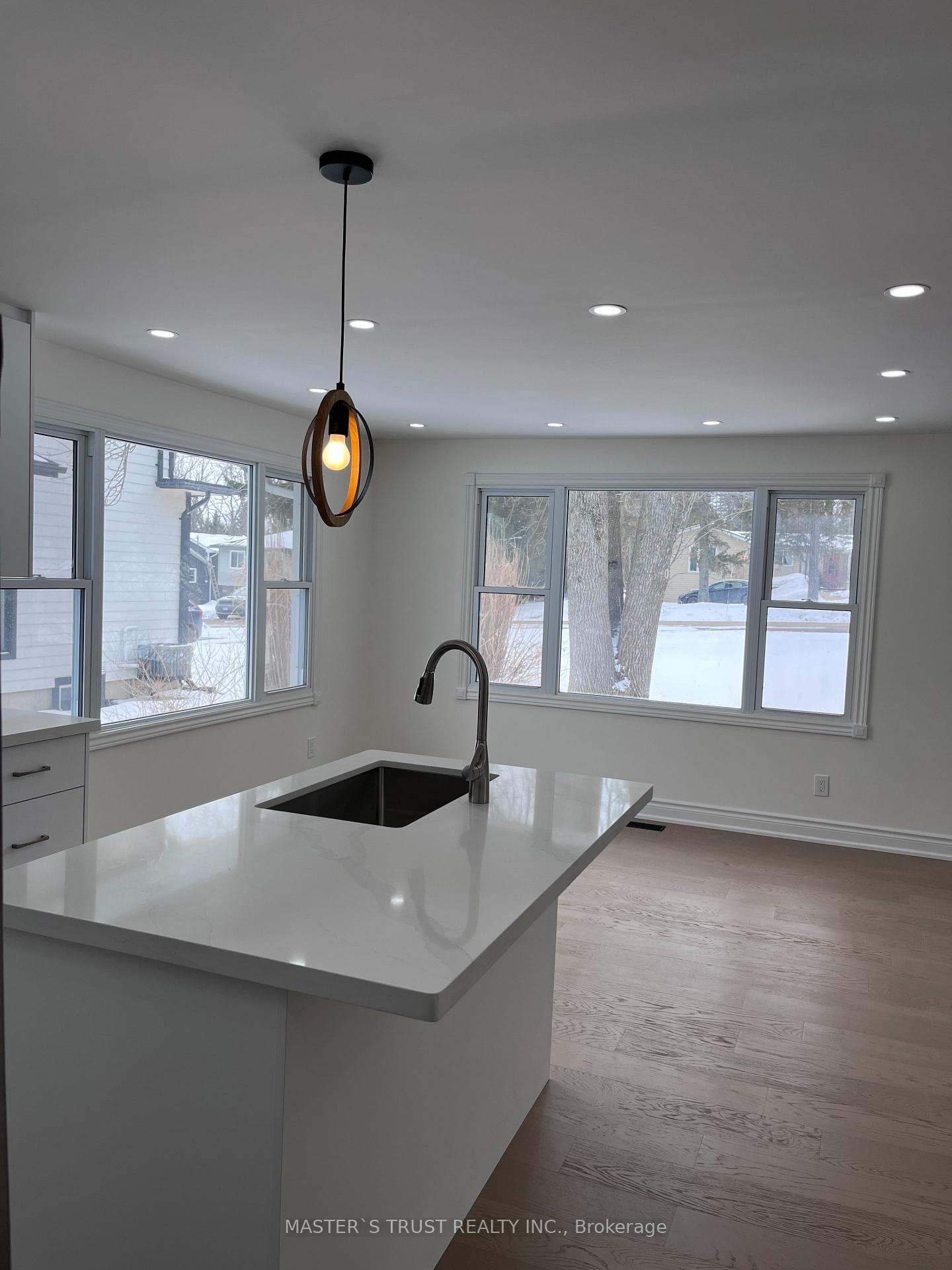 3965 Hilltop Road photo 13