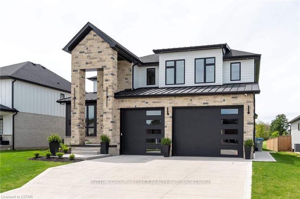185 MARTIN Road photo 2