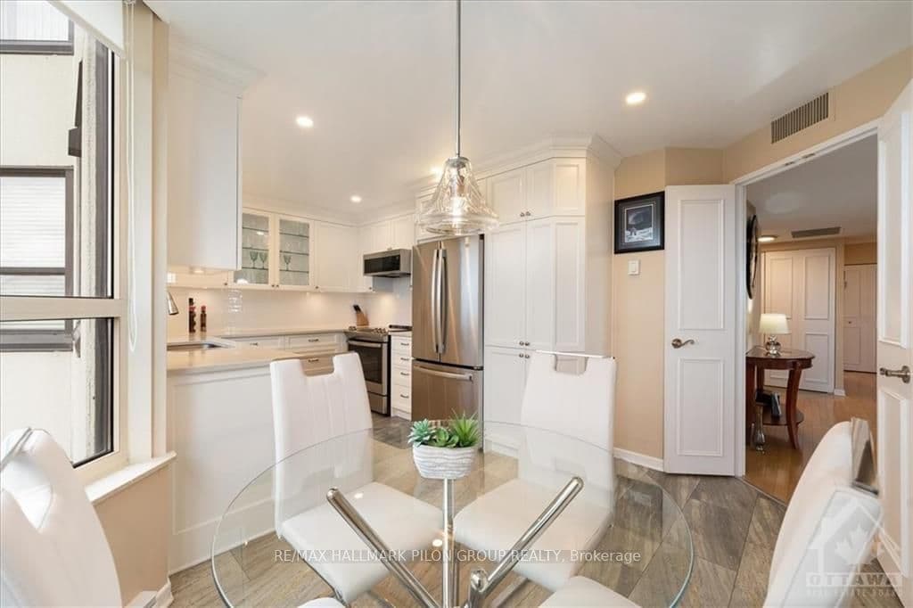 1510 RIVERSIDE Drive Unit 804 photo 7
