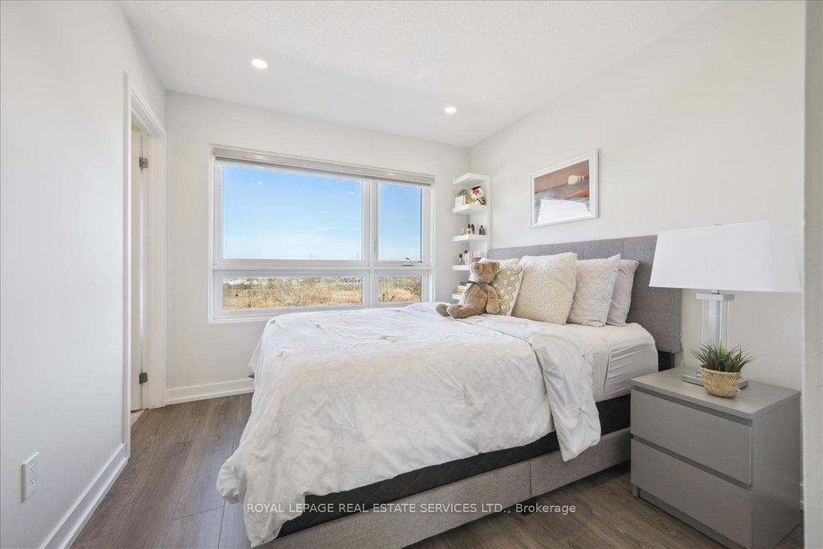 1121 Cooke Boulevard Unit 61 photo 25