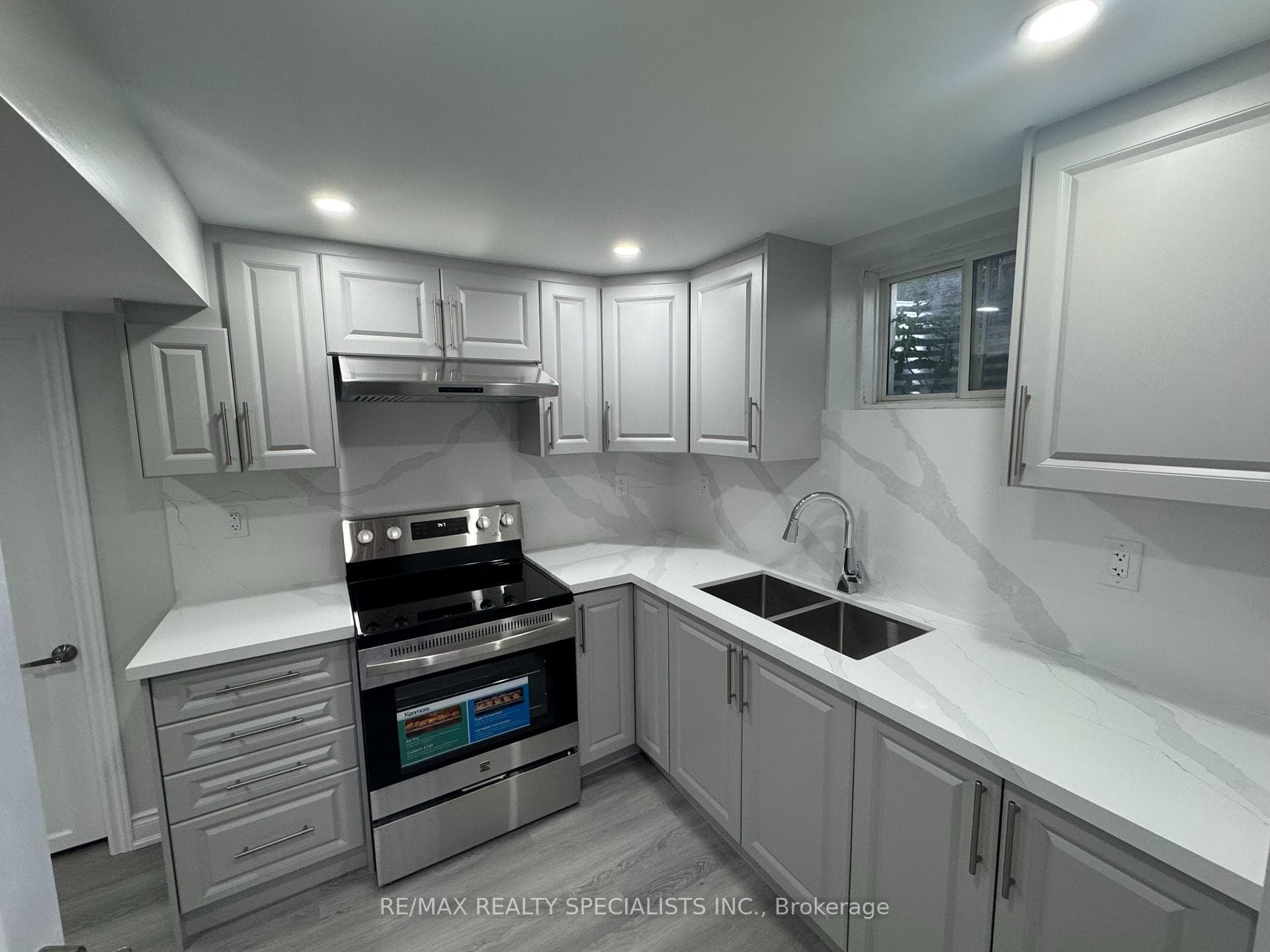20 Elderberry Street Unit (Basement) photo 1