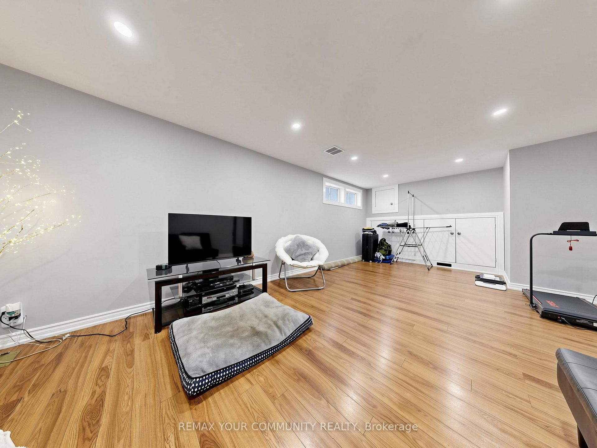 44 Lewiston Road photo 34