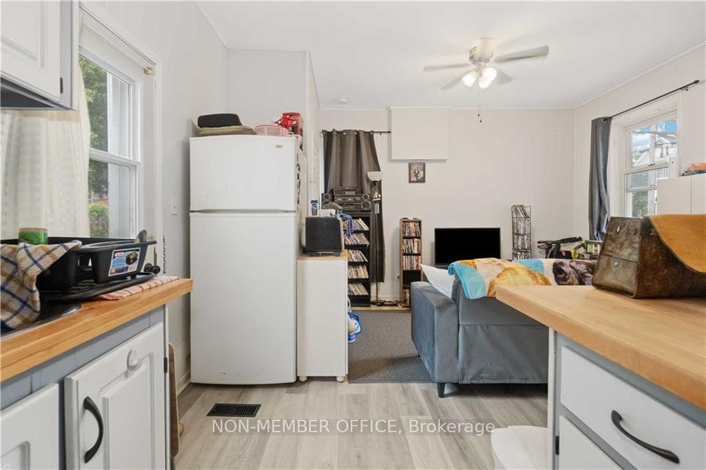 29 KENSINGTON Avenue photo 16