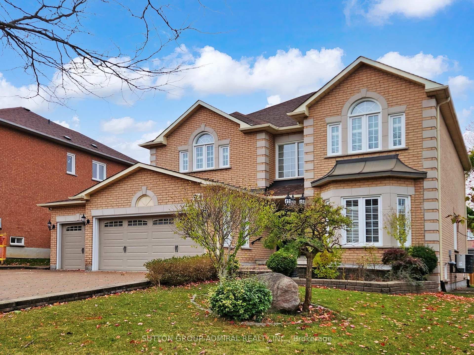 94 Reansbury Crescent photo 2