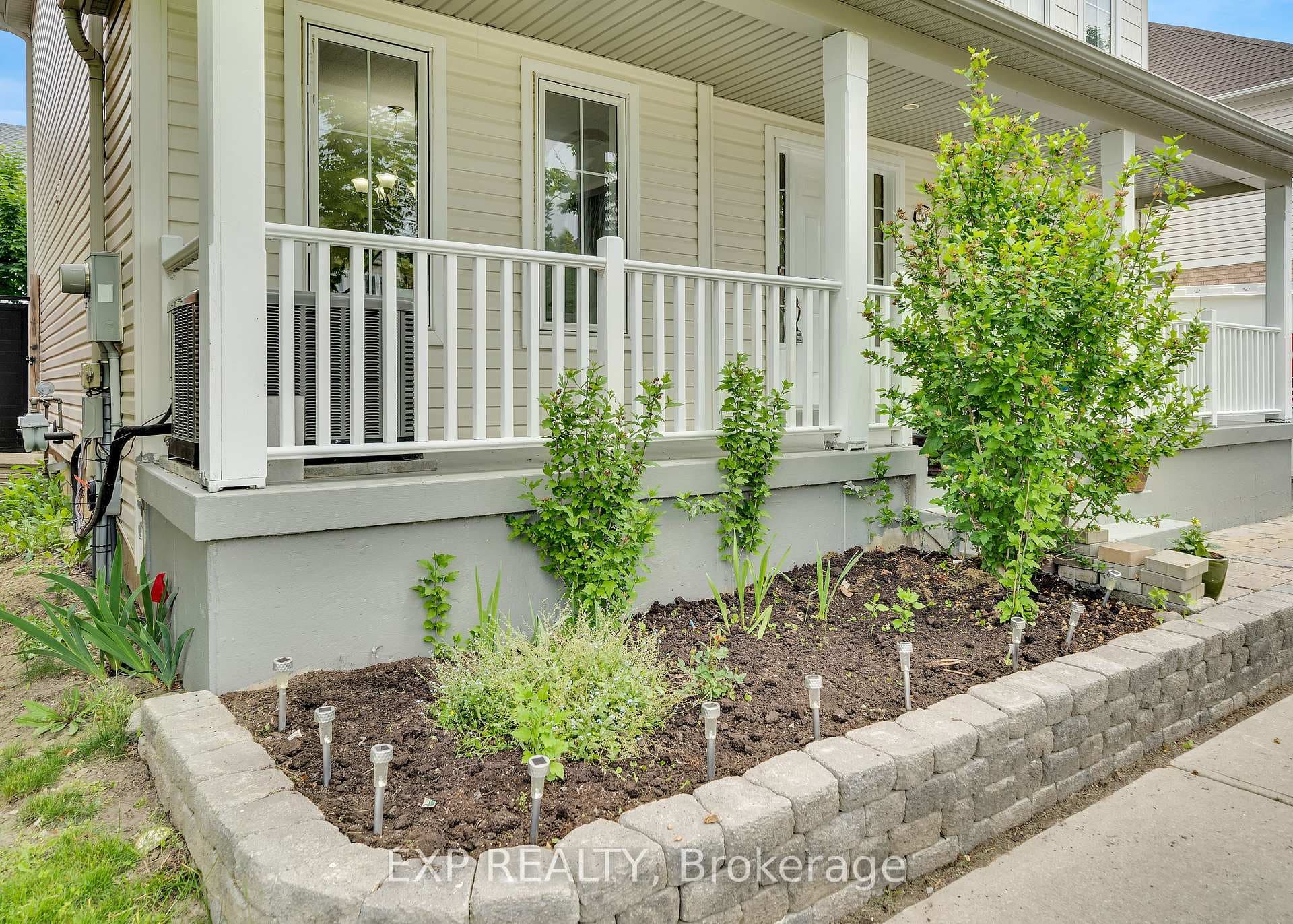 9 Stokes Drive photo 4
