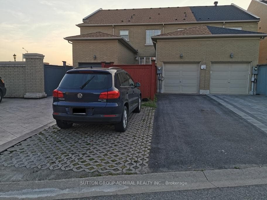 10575 Woodbine Avenue photo 3