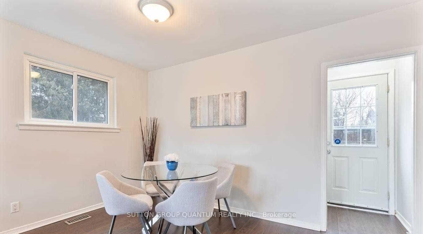 444 Seabourne Drive photo 5