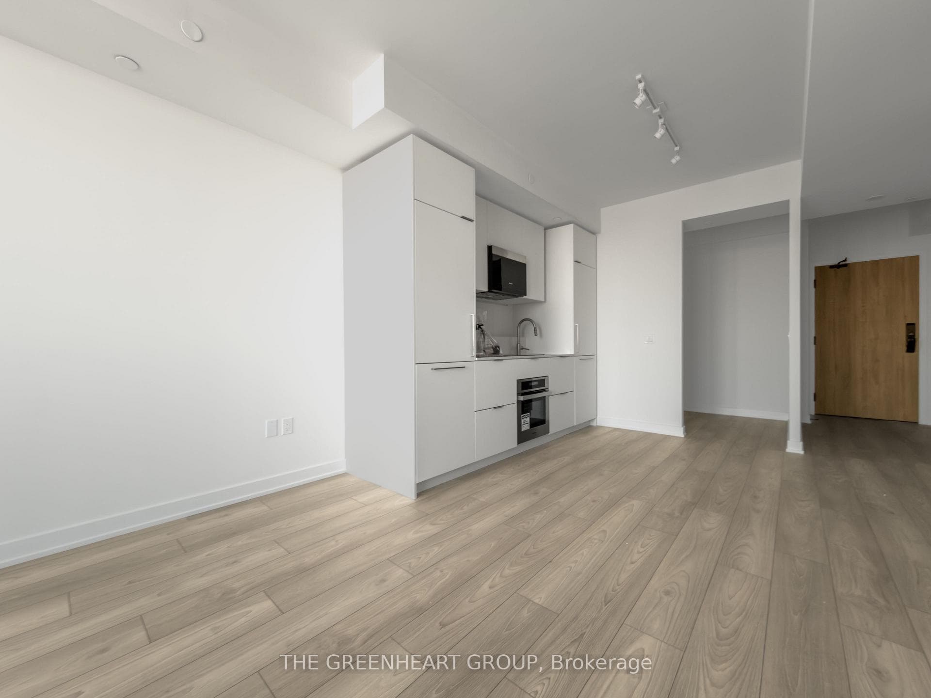 1 Fairview Road Unit 2001 photo 6