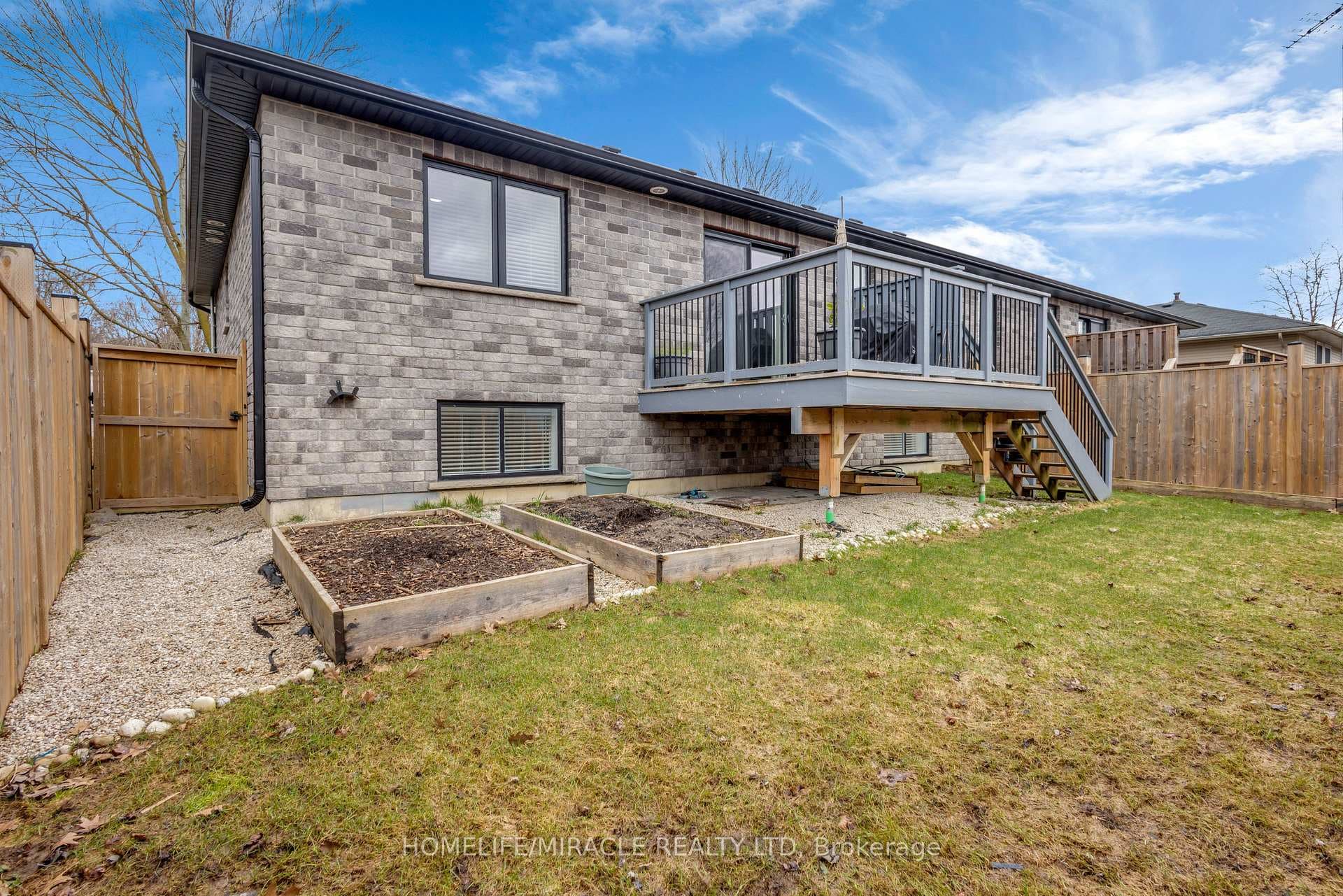 172 Miller Street photo 37