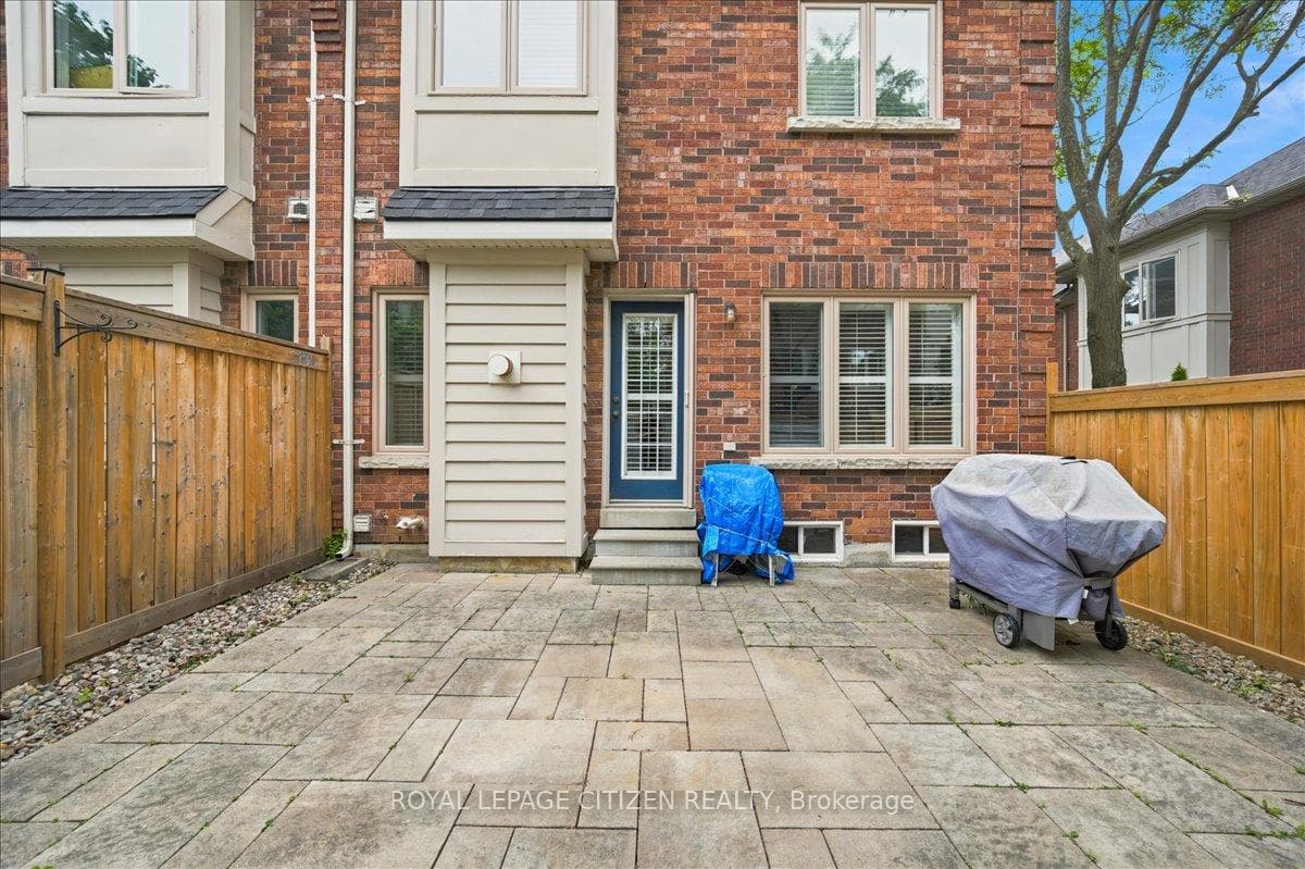 255 Shaftsbury Avenue Unit 36 photo 47