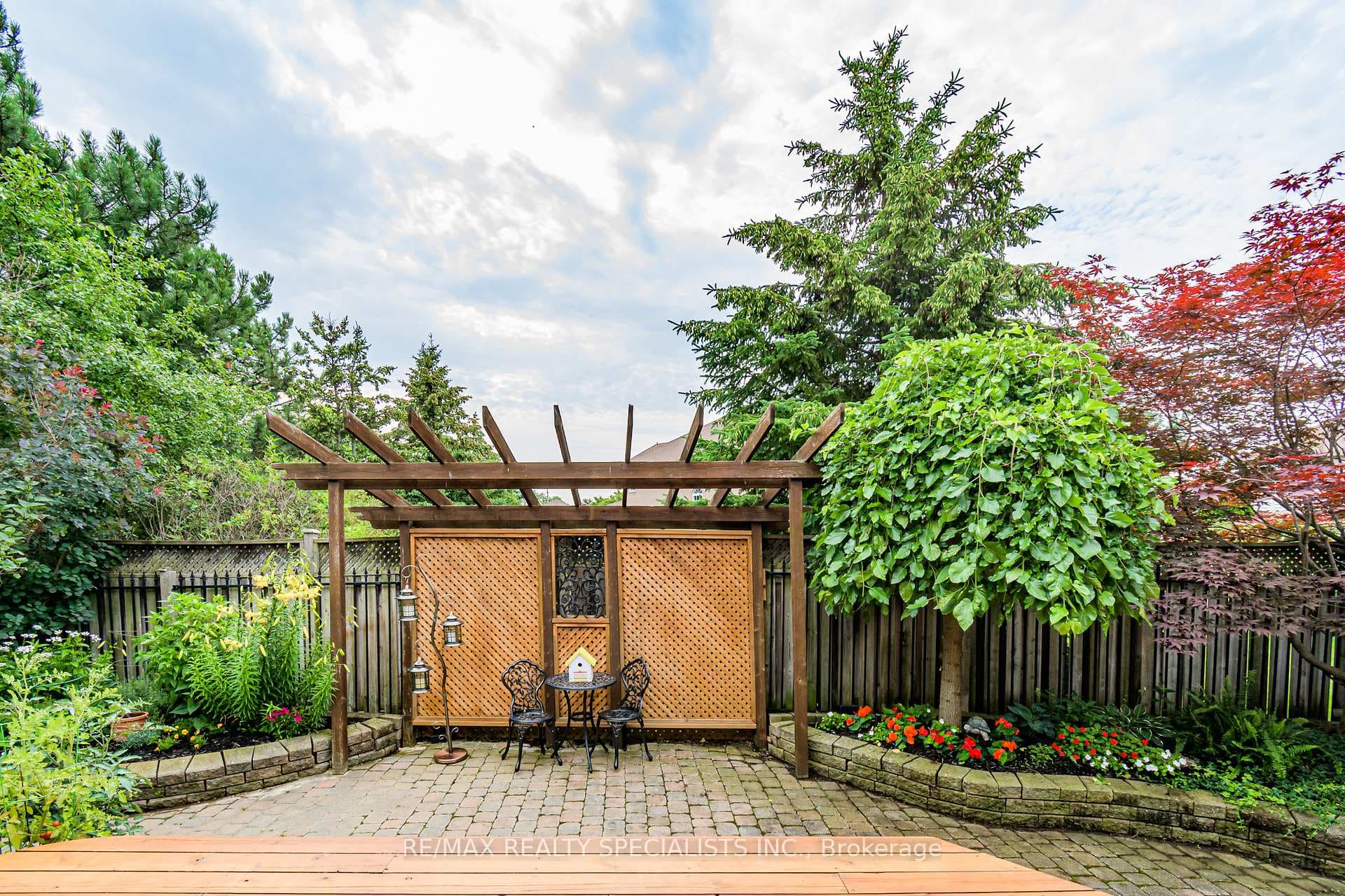 33 Bushberry Road photo 3