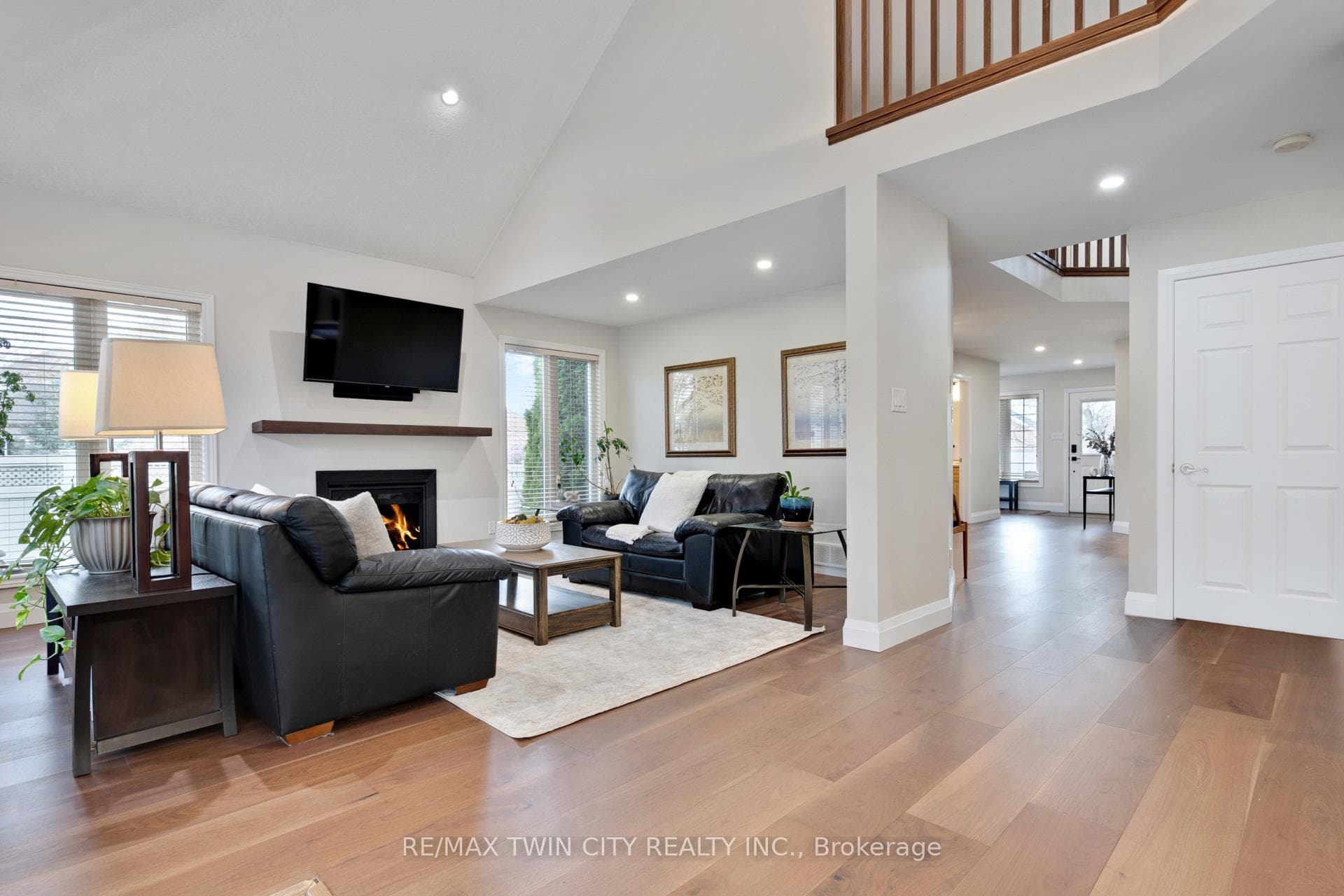 514 Birchleaf Walk photo 10