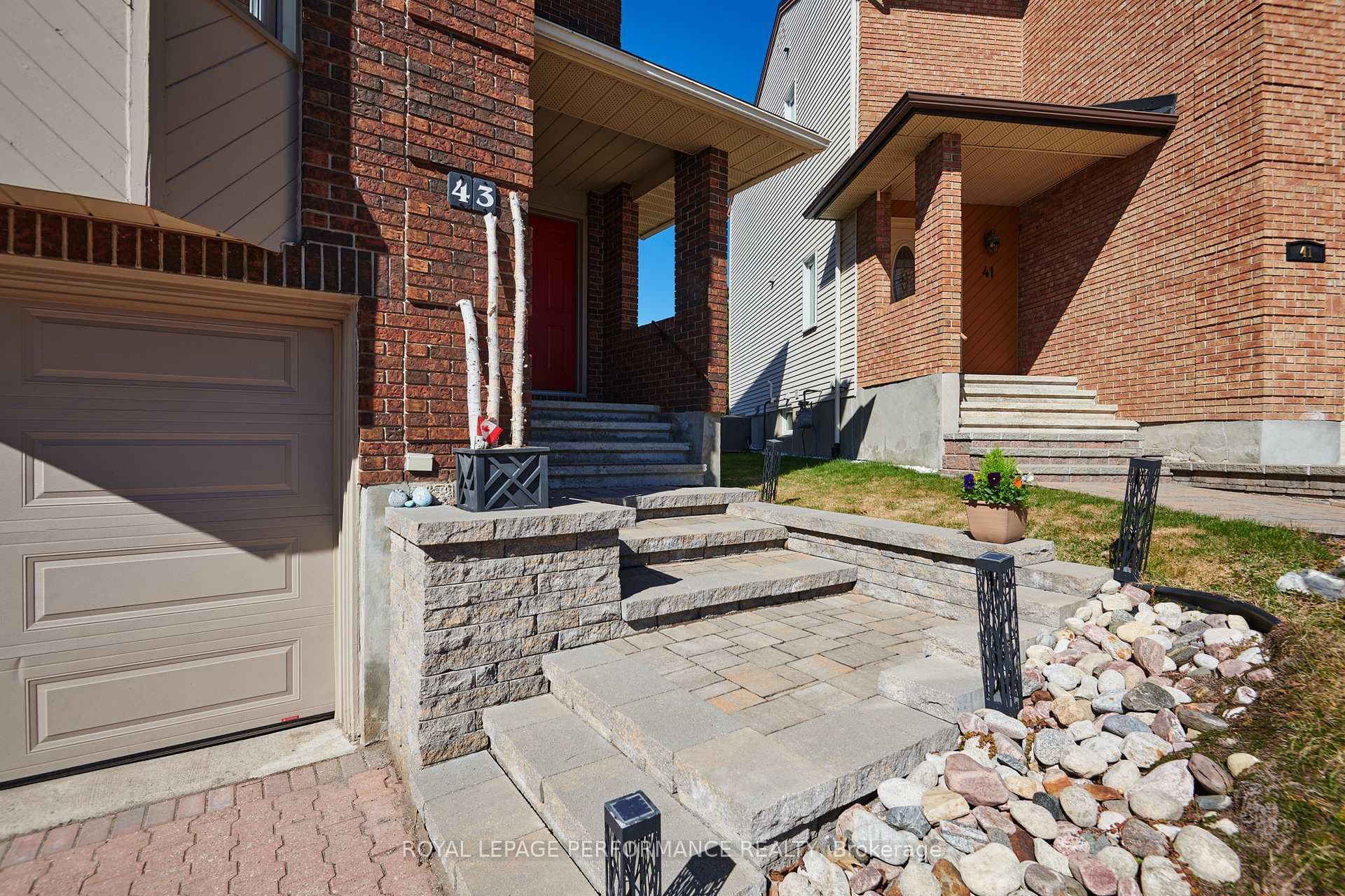 43 Waterview Court photo 3
