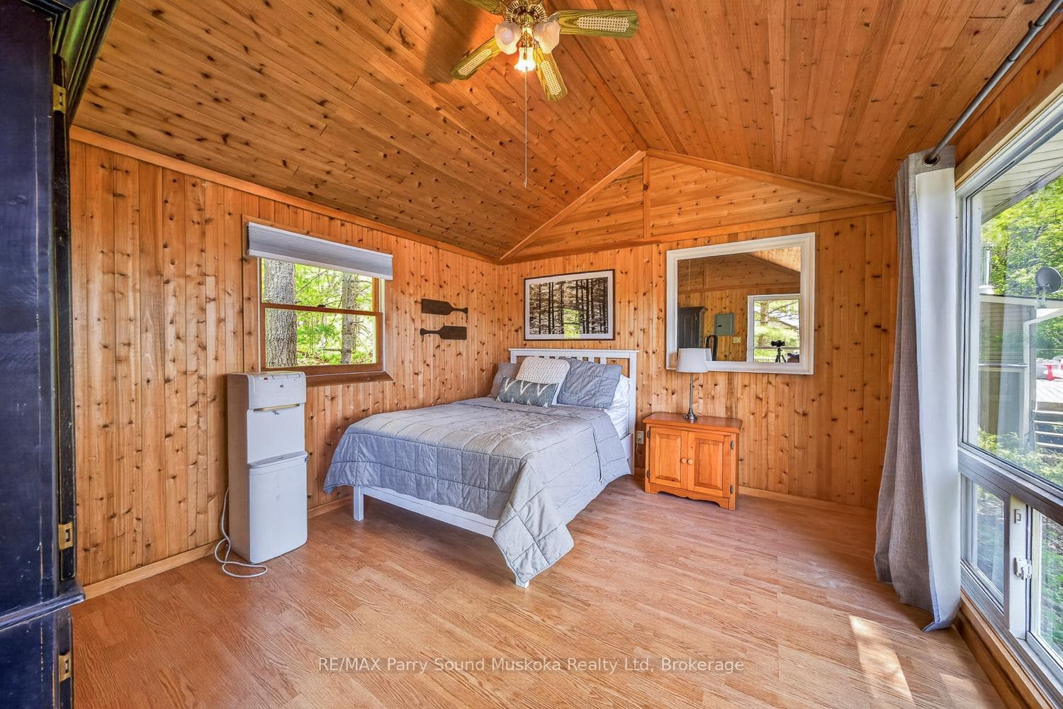 32 A11 Island photo 50