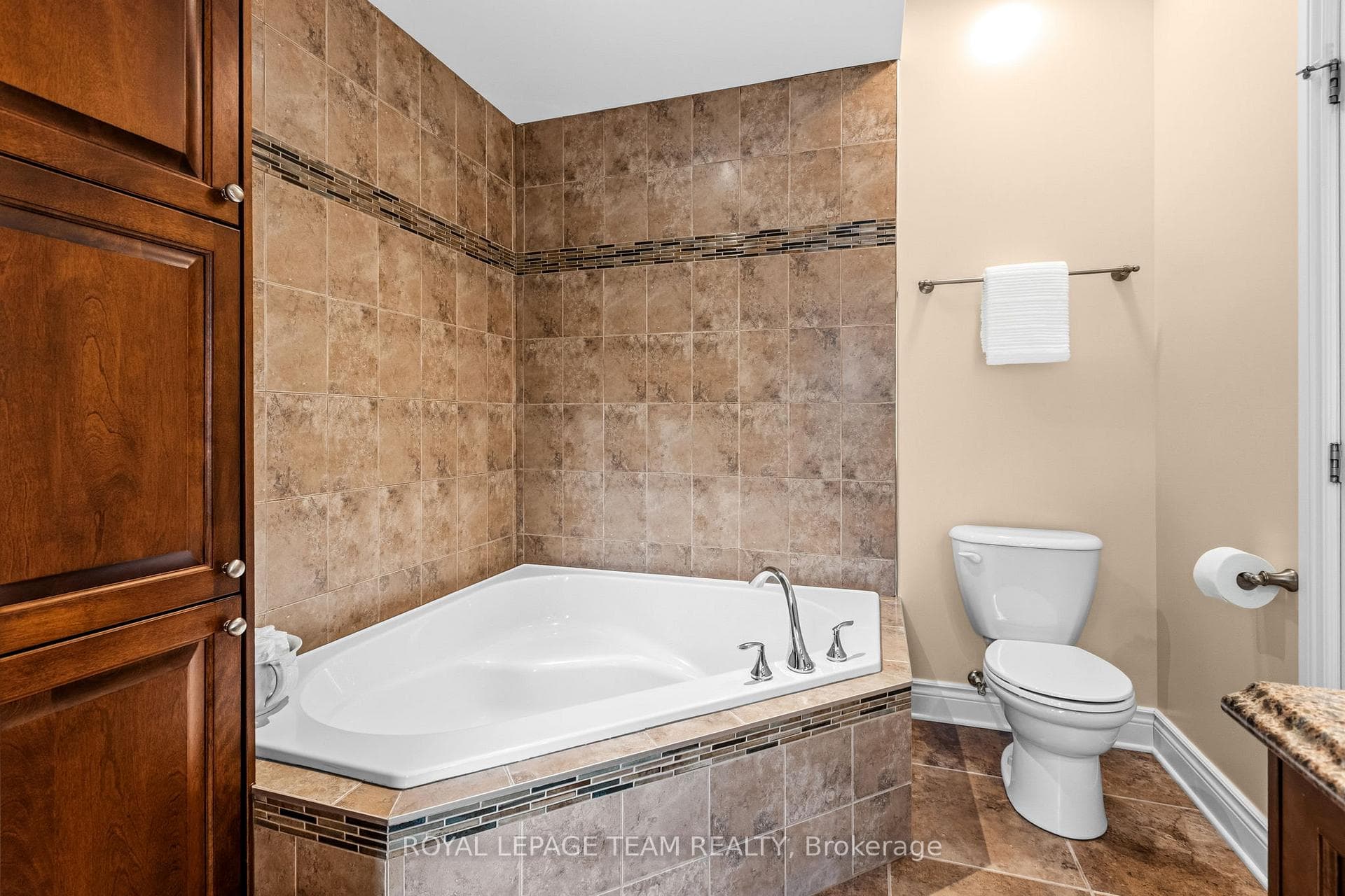 6703 Pebble Trail Way photo 26