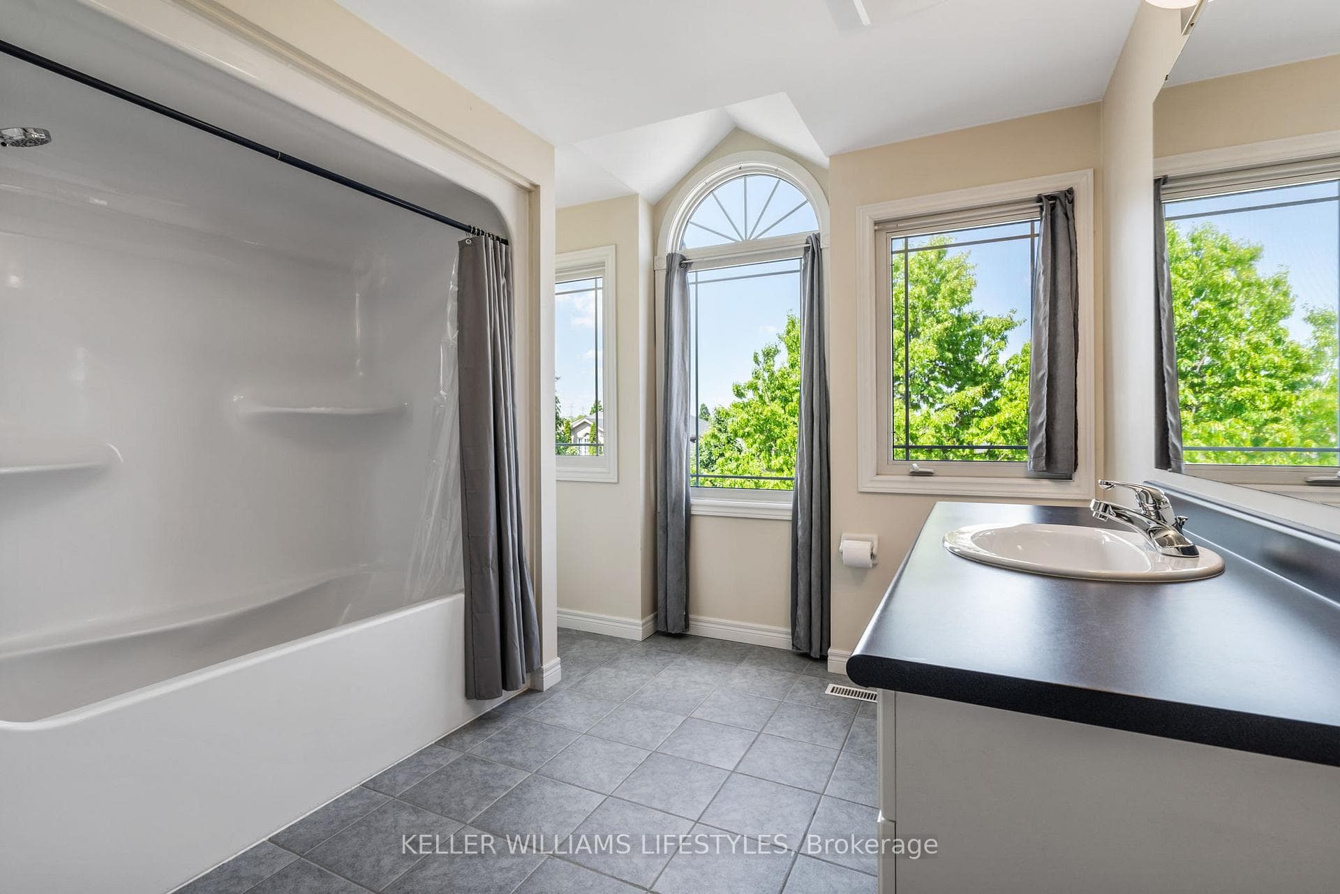 9 Linden Lane photo 21