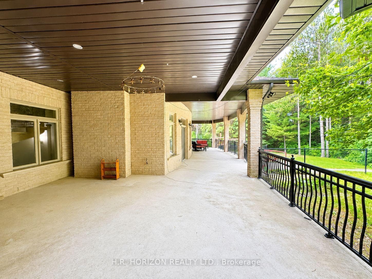 13045 Jane Street photo 42