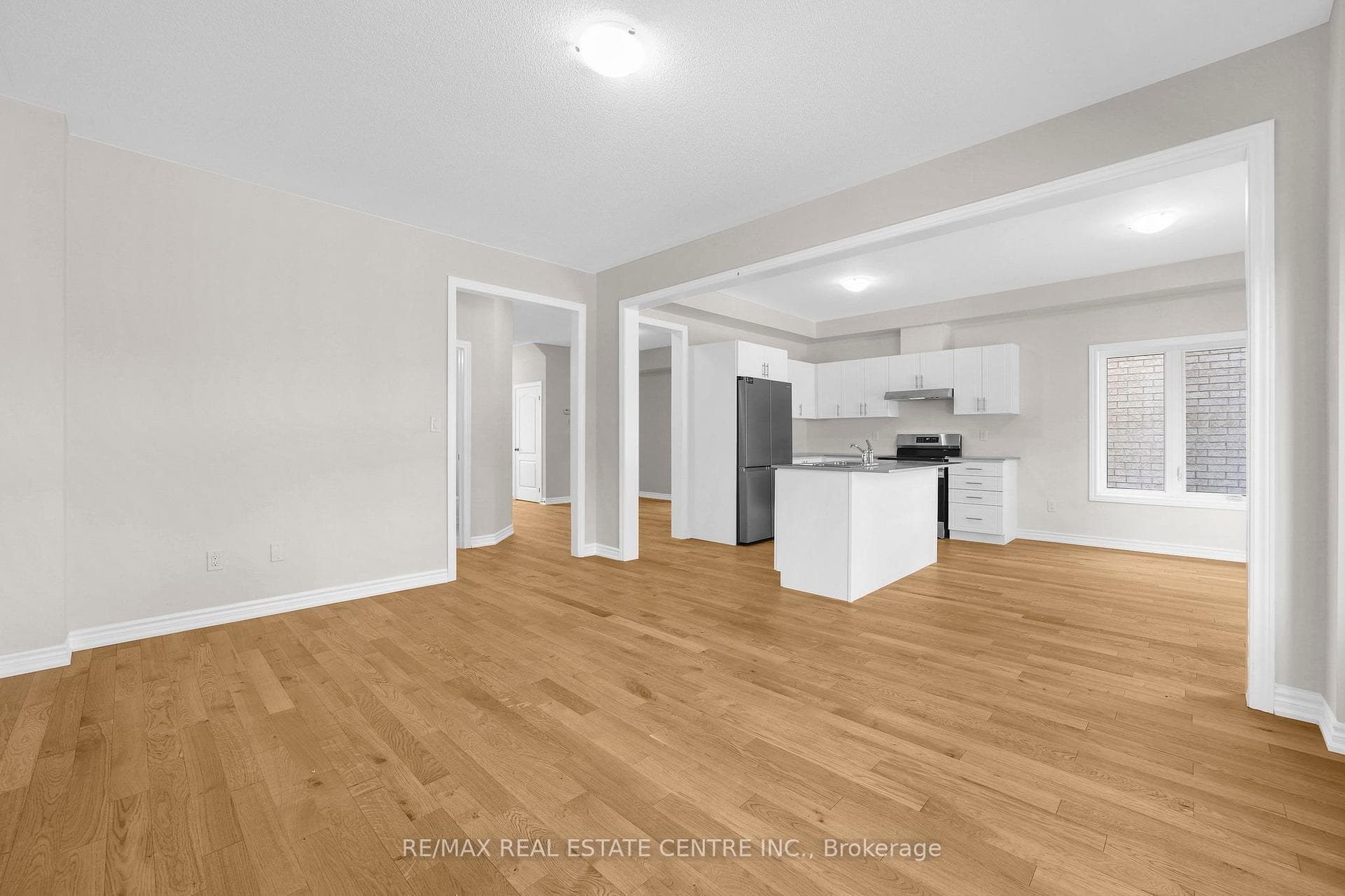15 LAWRENCE D. PRIDHAM Avenue photo 7