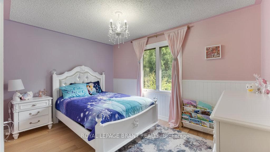 11 Ravine Crescent photo 11
