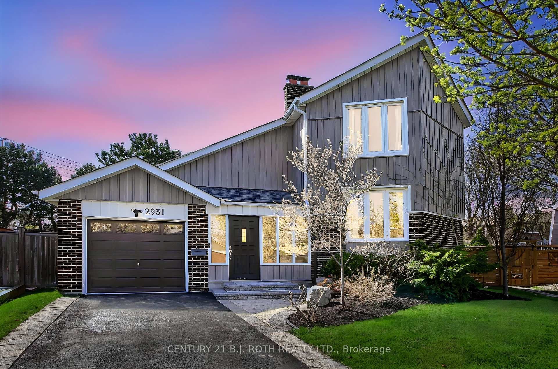 2931 Saint Malo Circle photo 1