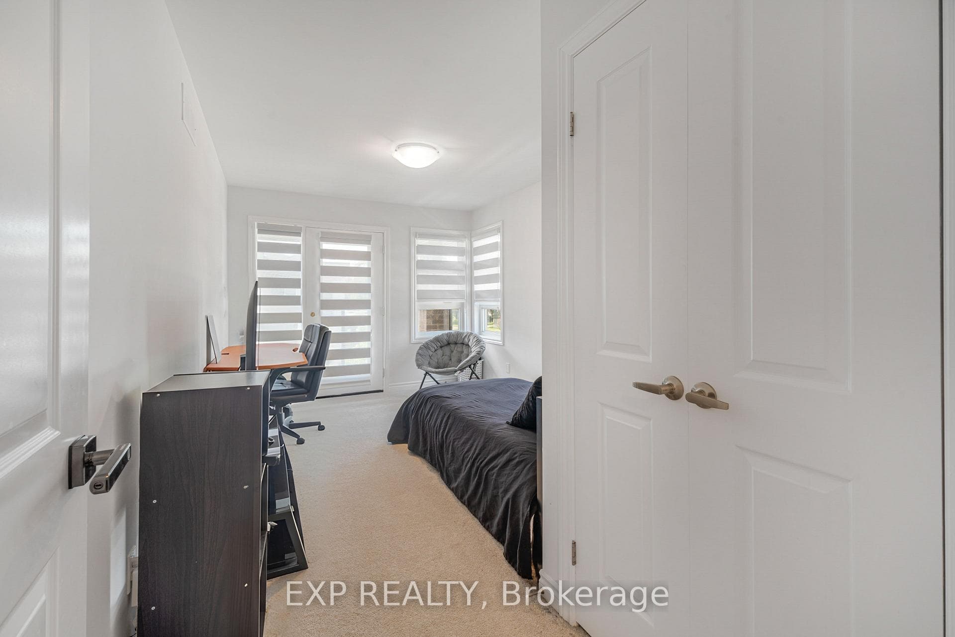 5672 Dorchester Road Unit 28 photo 26