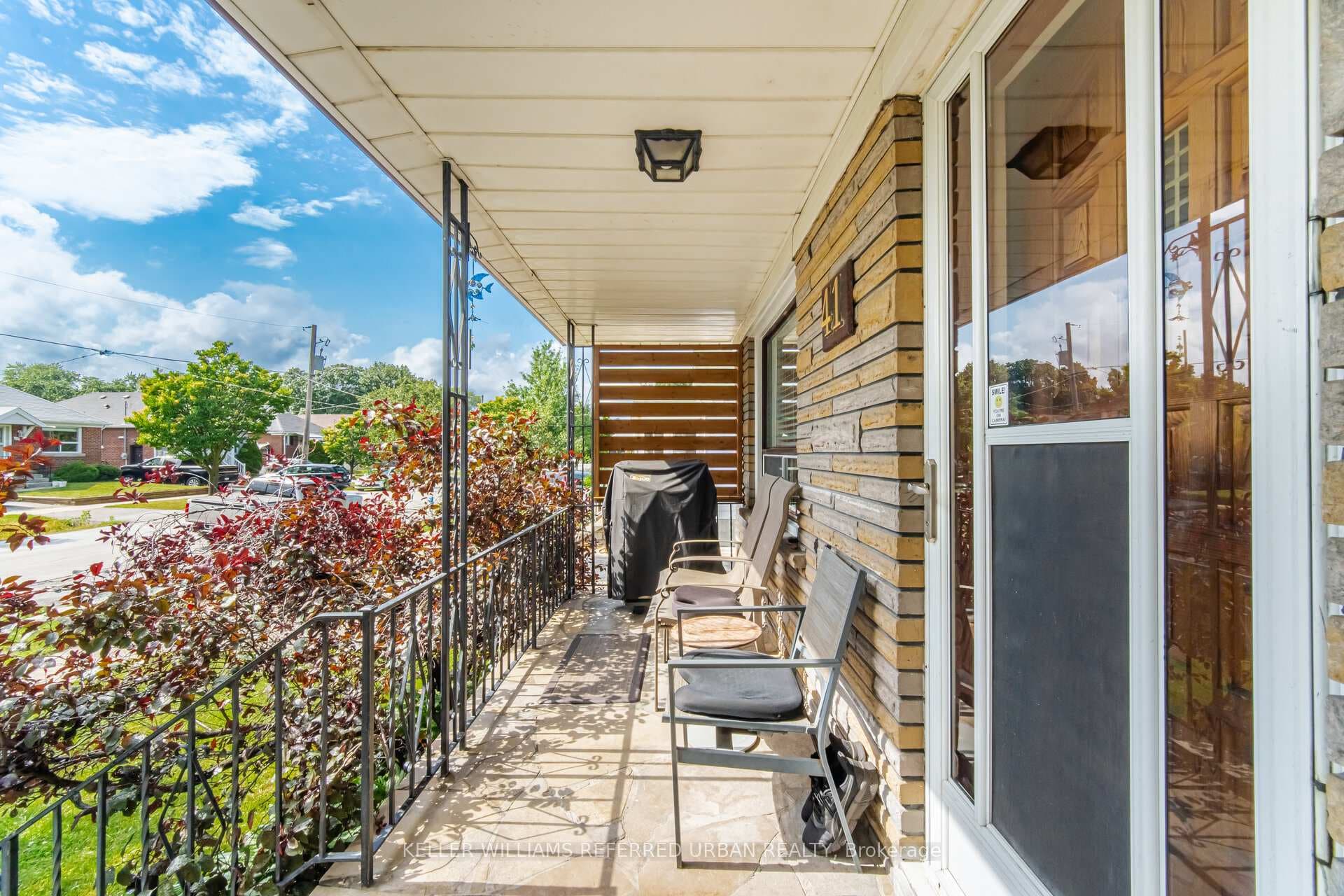 41 Parker Avenue photo 4
