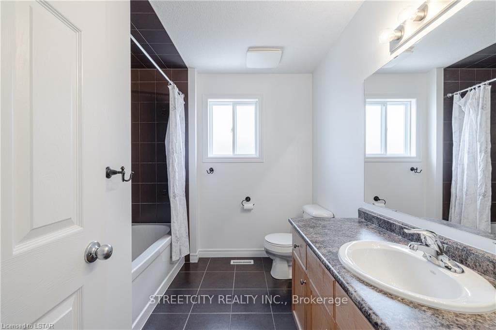 2652 Bateman Trail photo 25