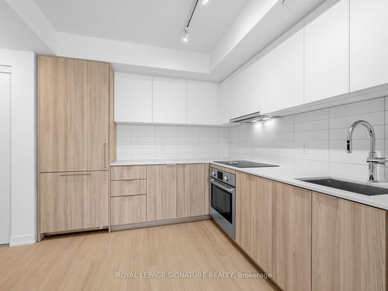 15 David Salomon Drive Unit 1311 photo 8