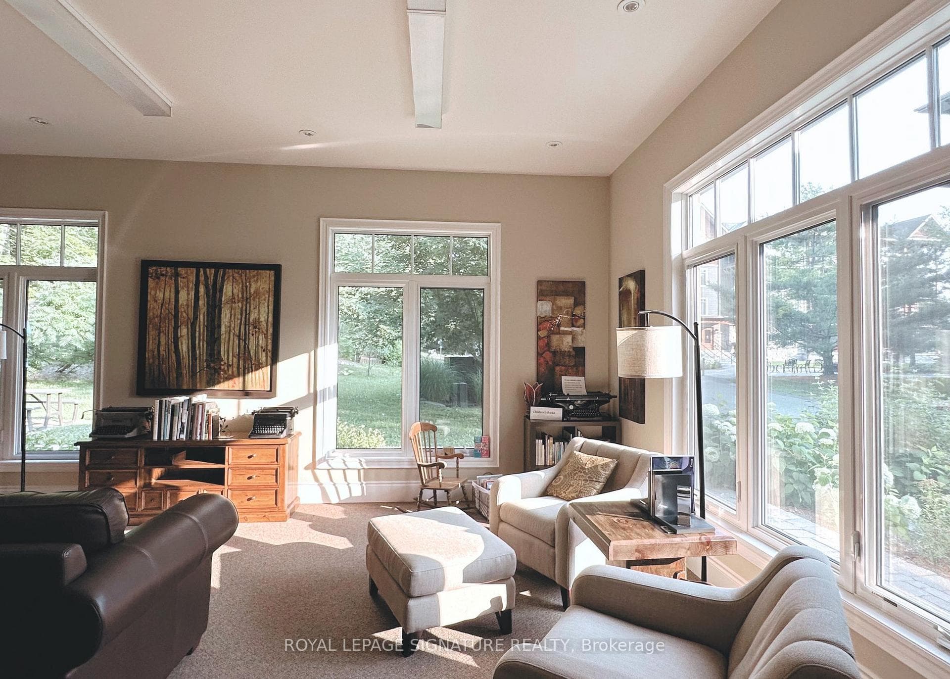 Clubhouse Library