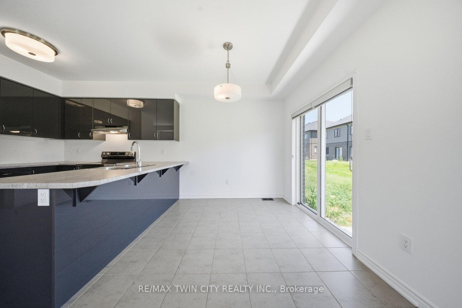 26 Copeman Avenue photo 11