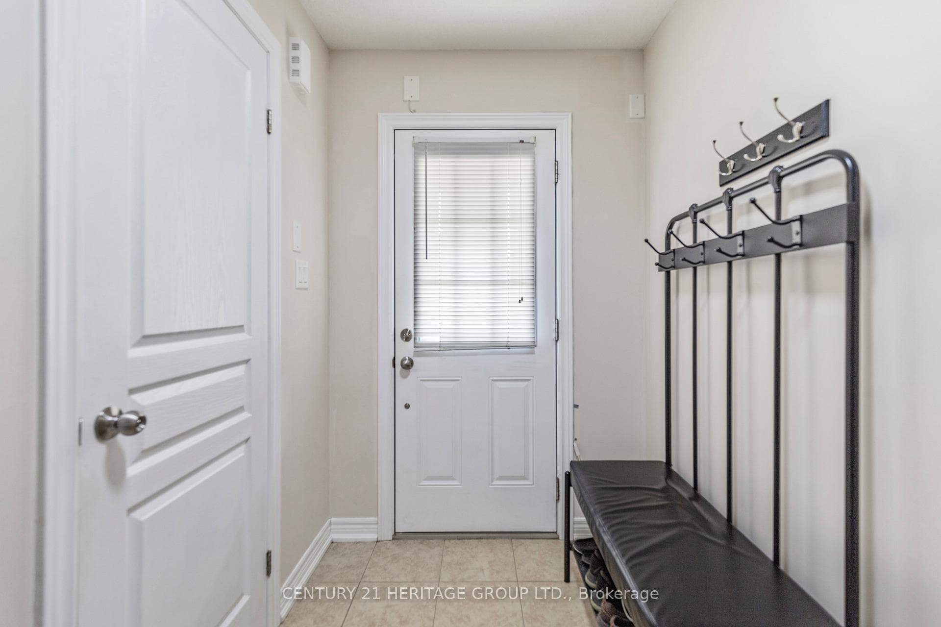71 Waterbridge Street photo 5