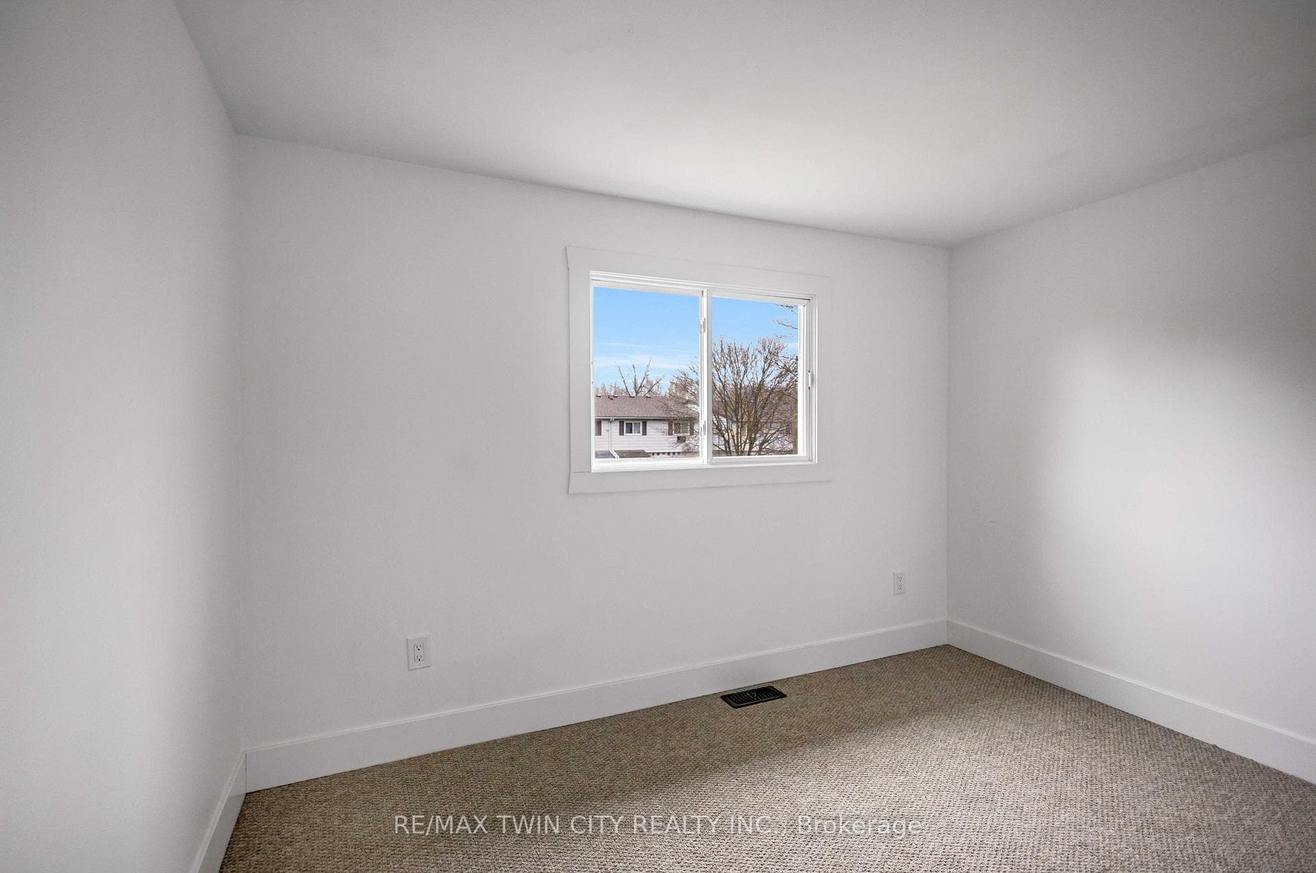34 Oakhill Drive Unit 20B photo 17