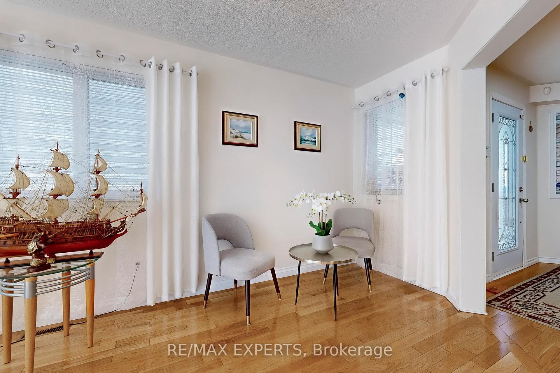 84 Piperbrook Crescent photo 9
